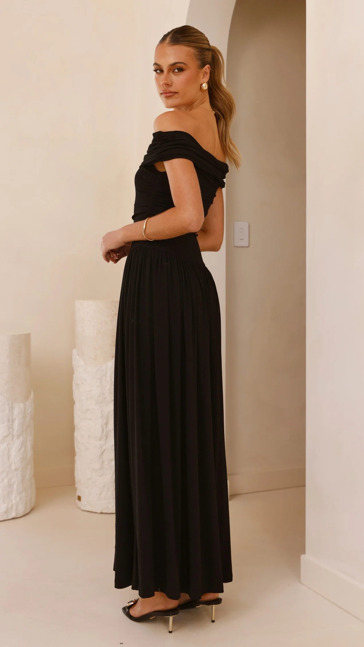 Manalla Maxi Dress - Black