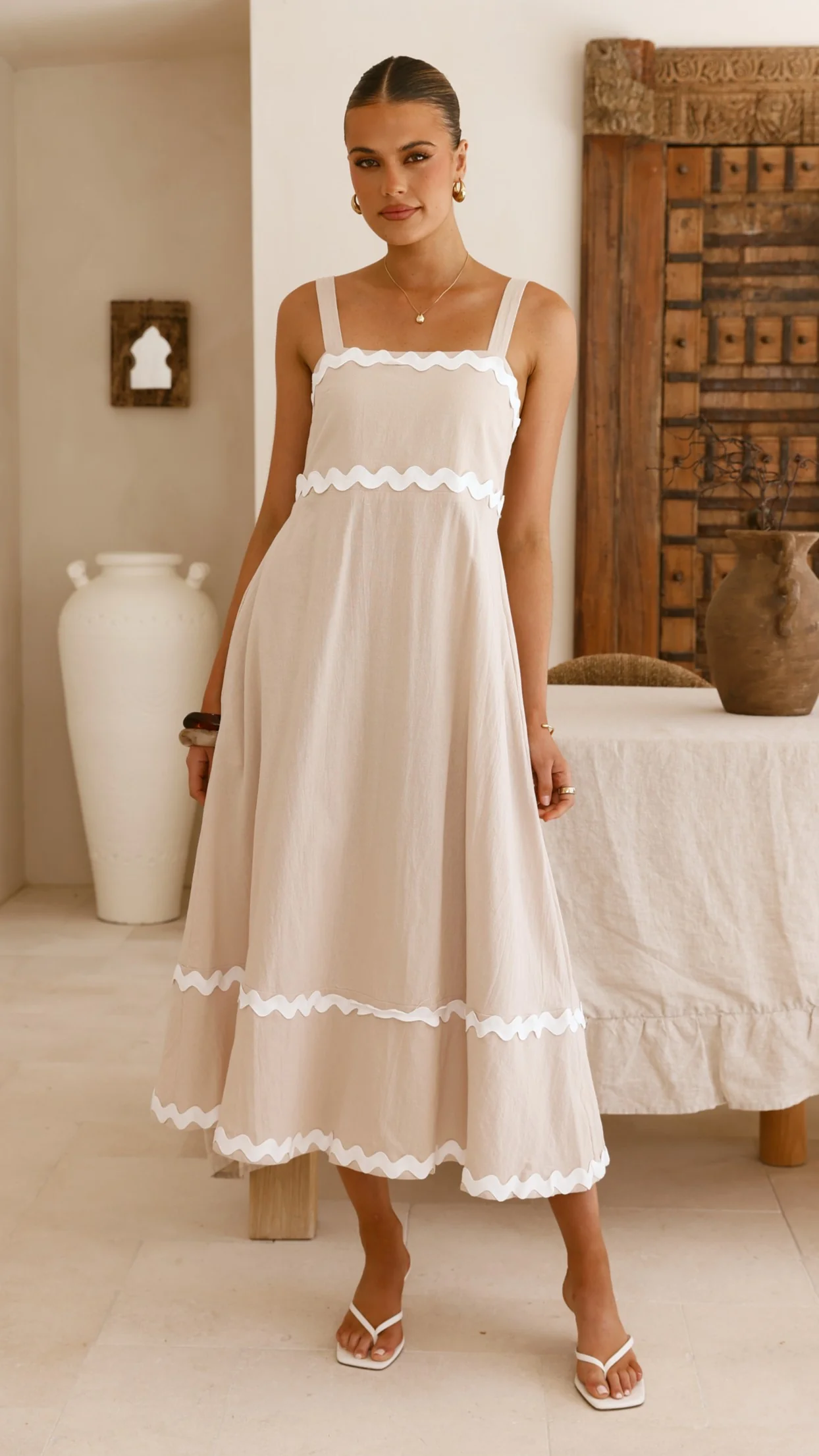 Raelynn Midi Dress - Beige/White