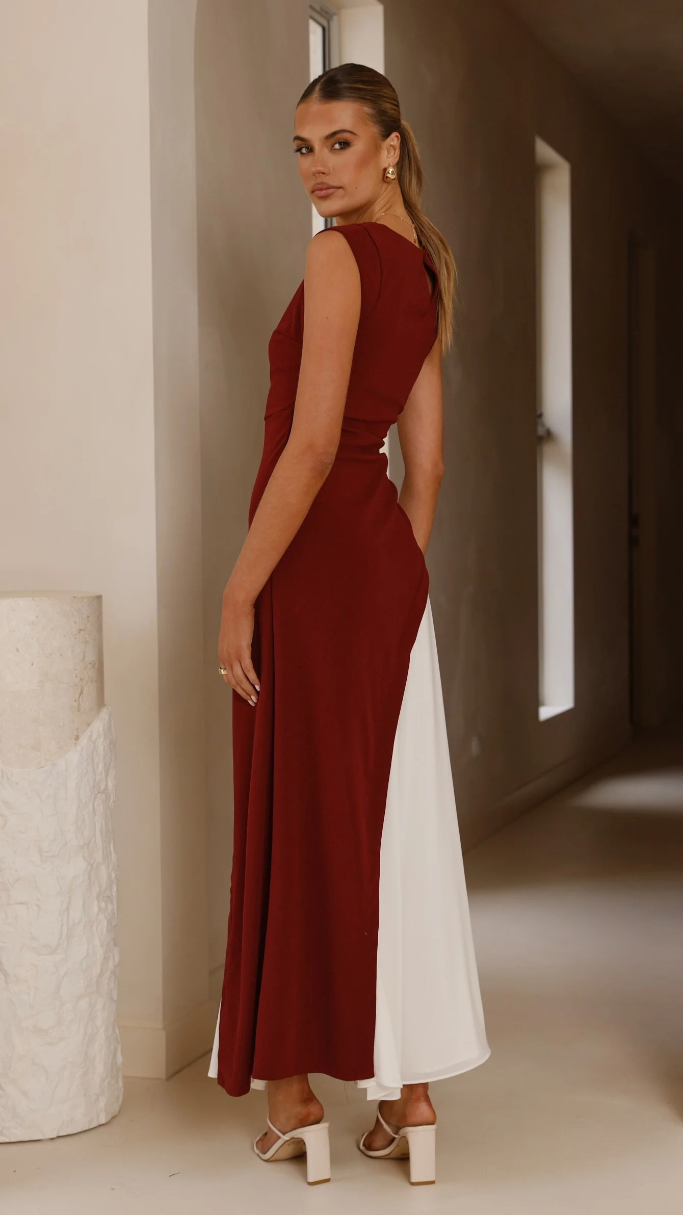 Charlotte Contrast Midi Dress - Wine/White