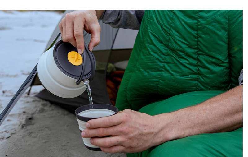 Frontier Ultralight Collapsible Kettle Cook Set with Cup & Bowl (Like New)