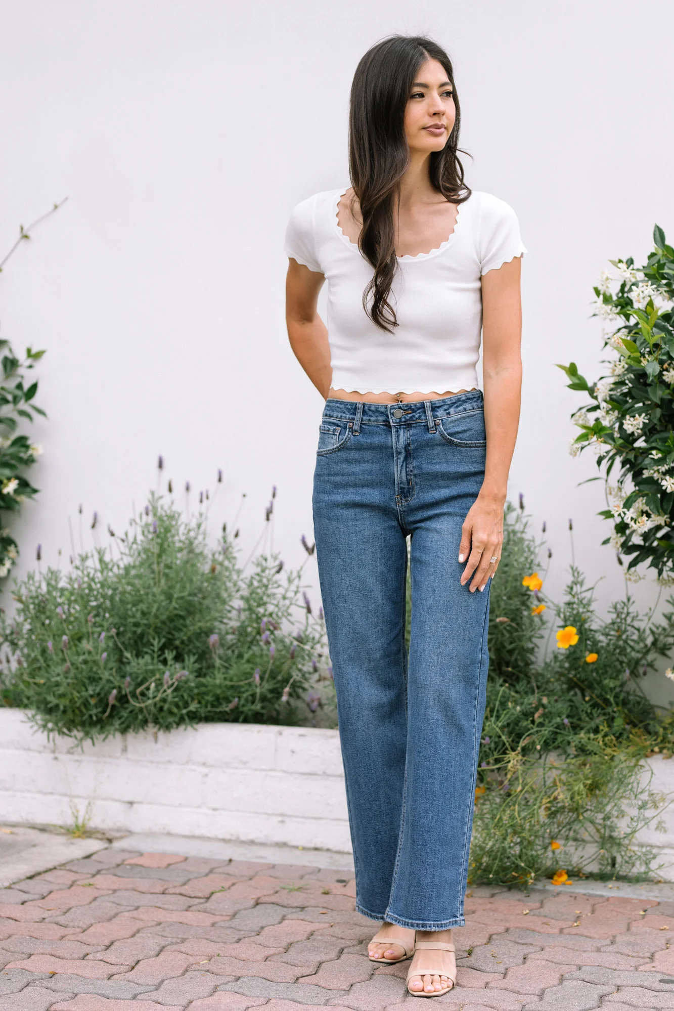 Robbie Straight Leg Jeans