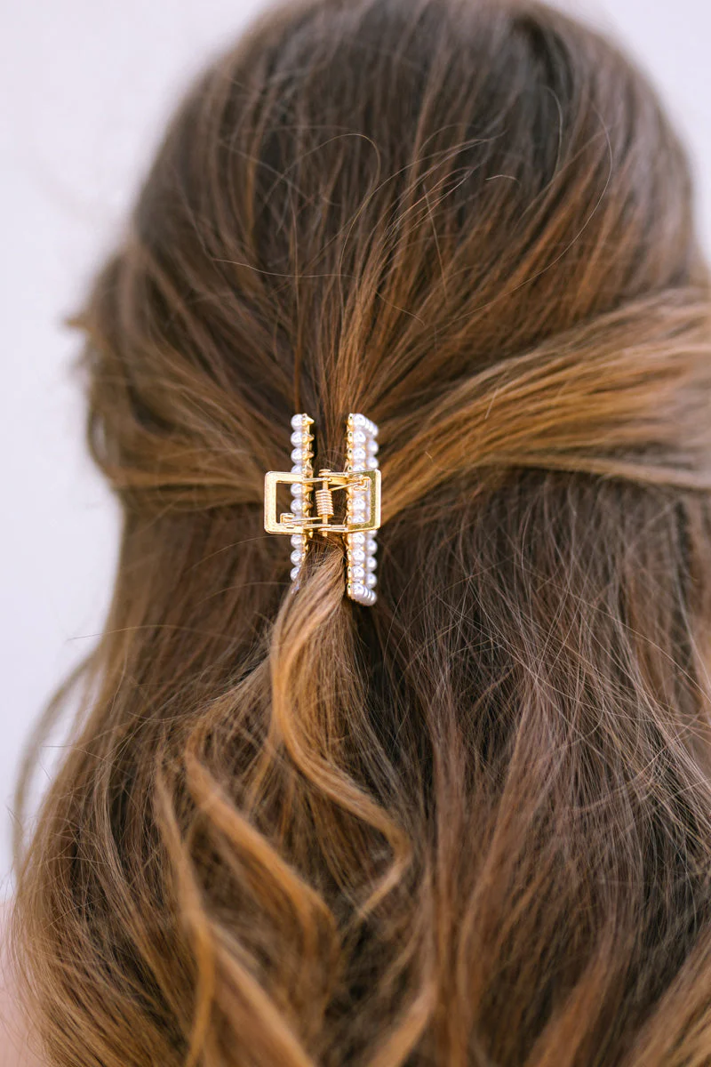 Augustine Pearl Rectangle Claw Clip