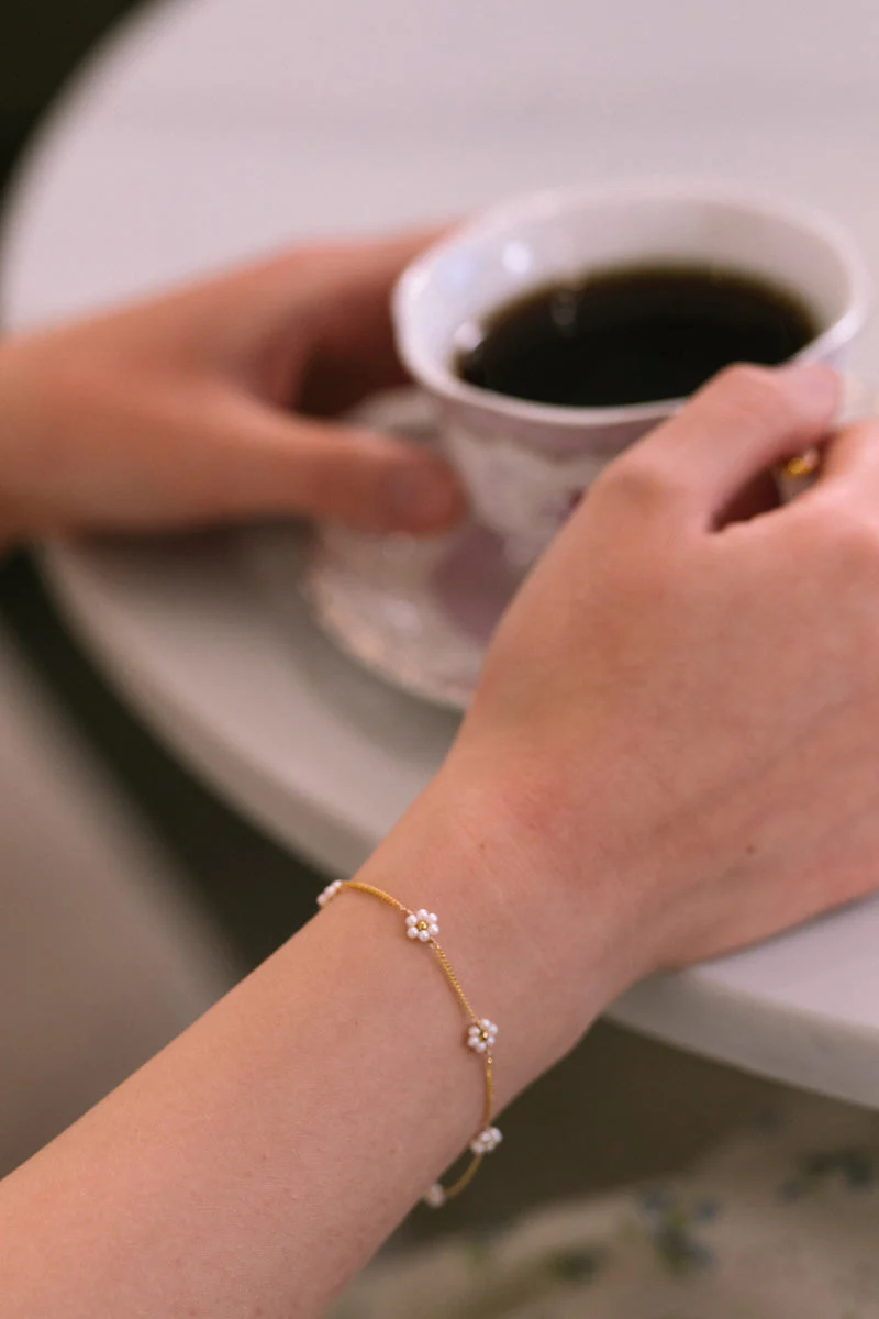 Flower Pearl Bracelet