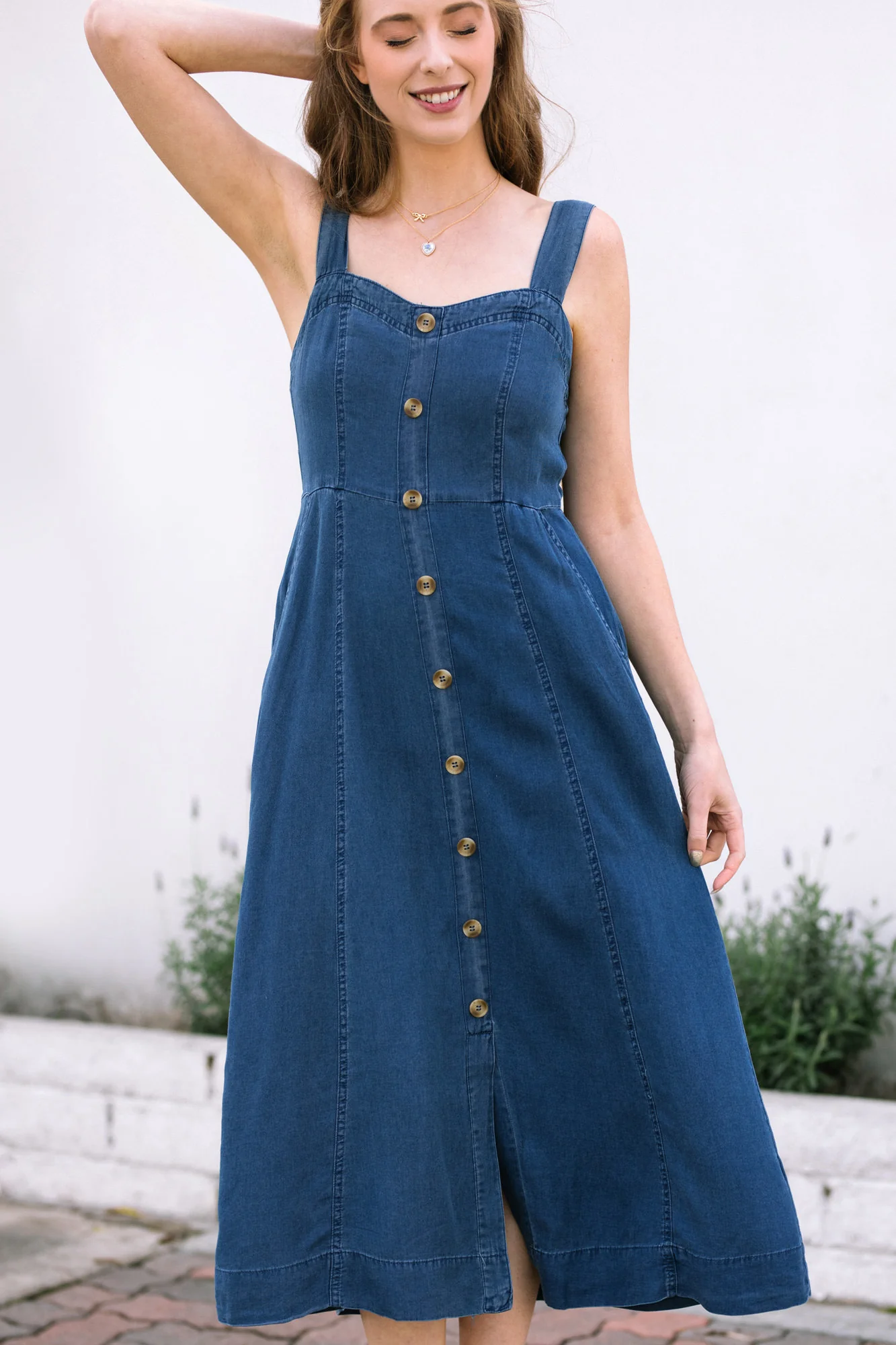 Belen Sweetheart Buttoned Dress