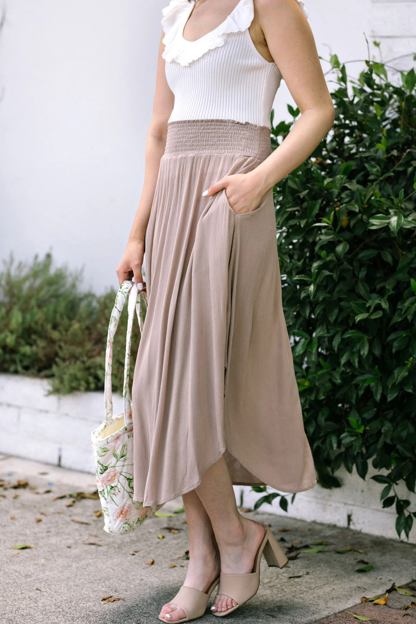 Round Hem Skirt