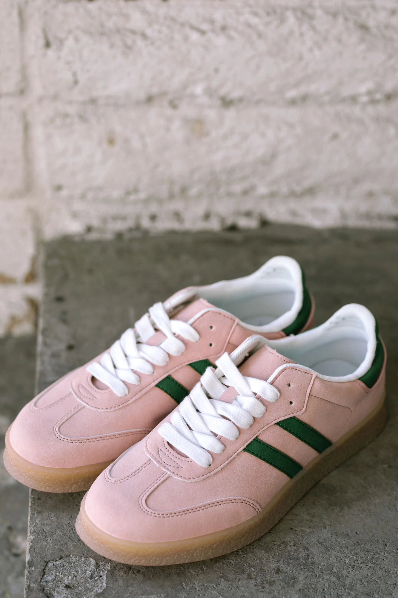 Double Stripe Sneakers