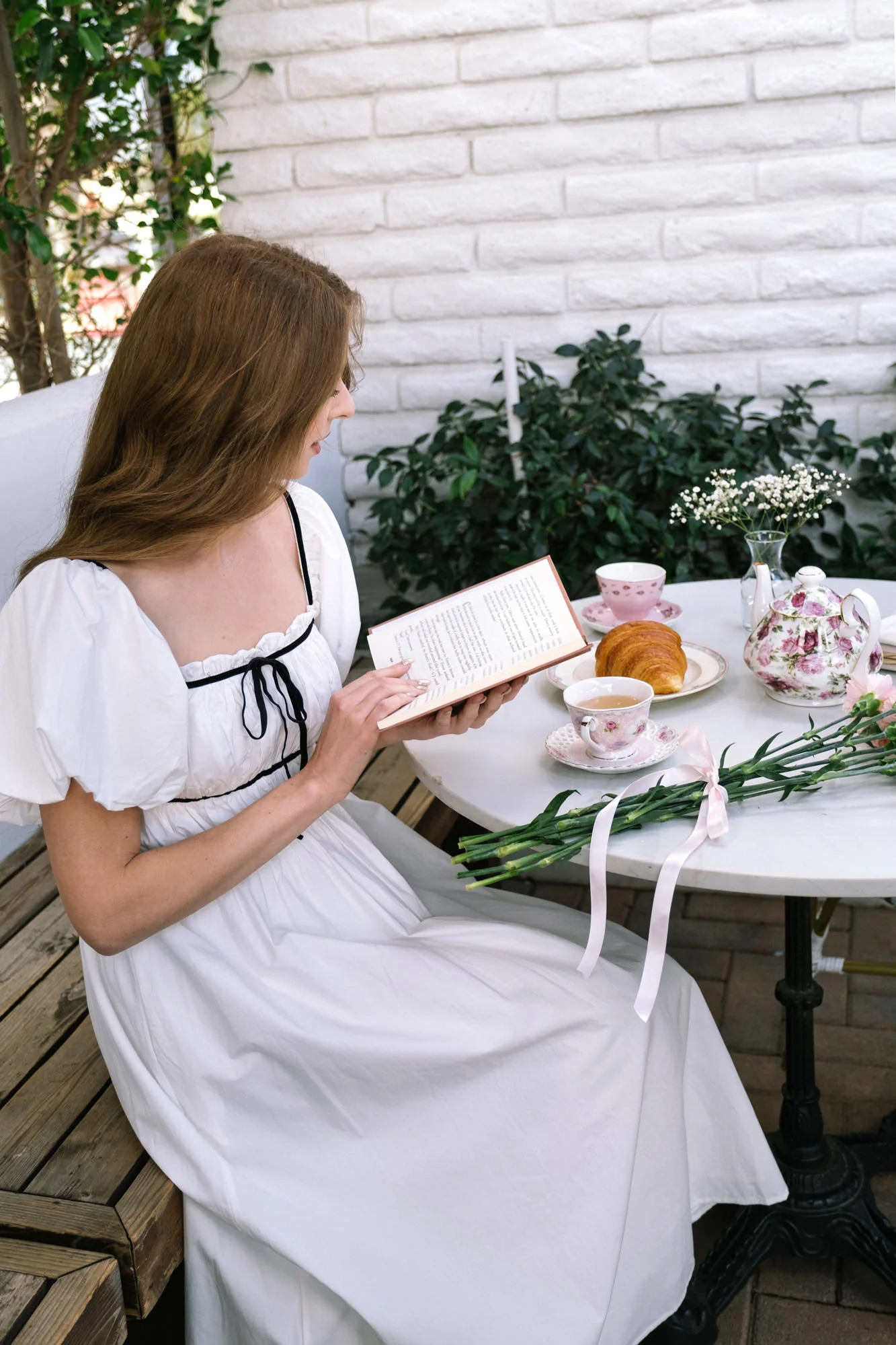 Bridget Contrast Midi Dress