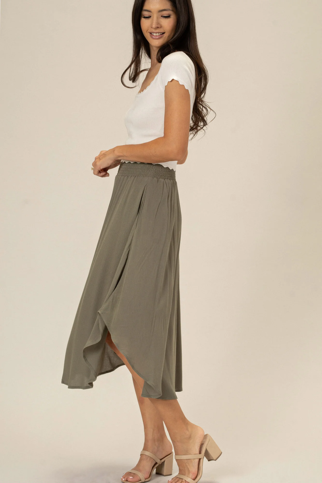 Round Hem Skirt