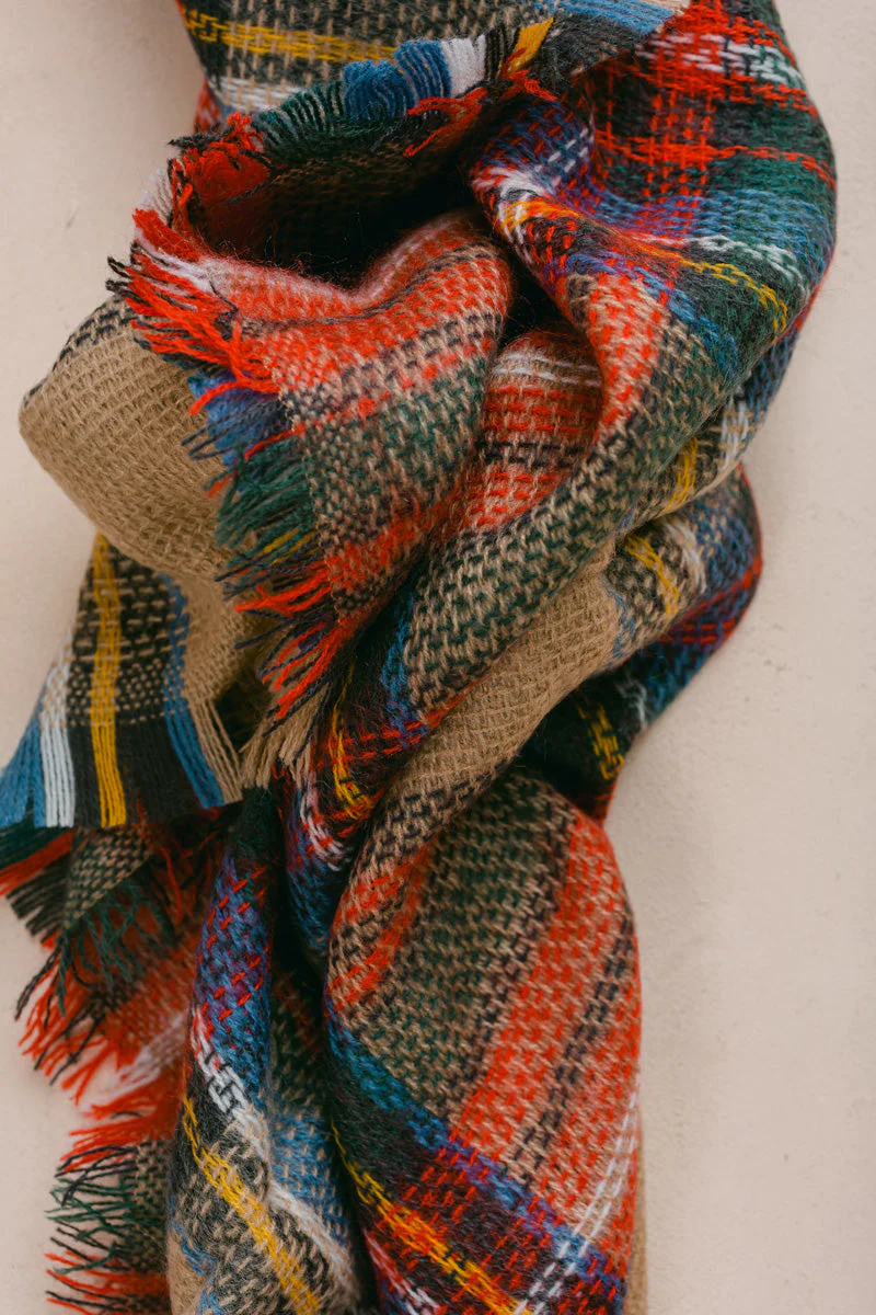 Beige Plaid Knitted Scarf