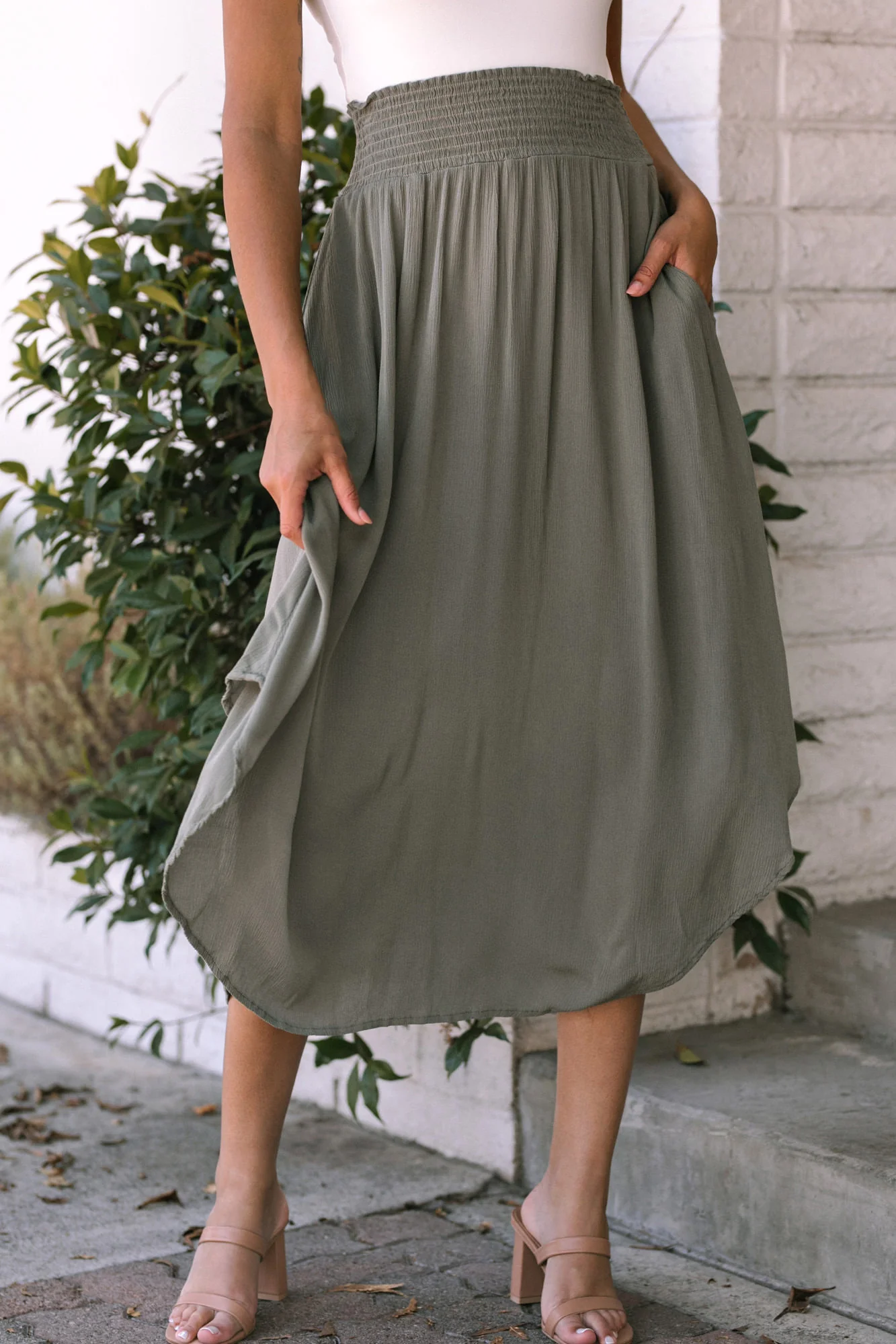 Round Hem Skirt