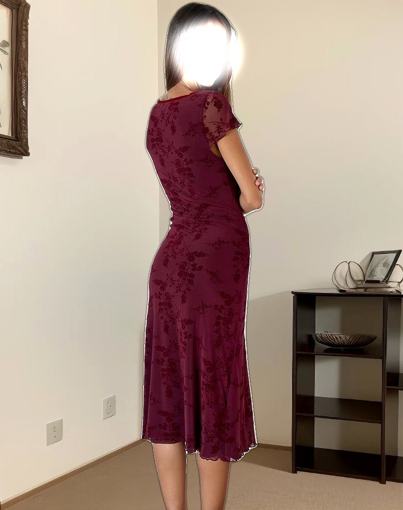 Vilinia Midi Dress in Botanical Flower Maroon