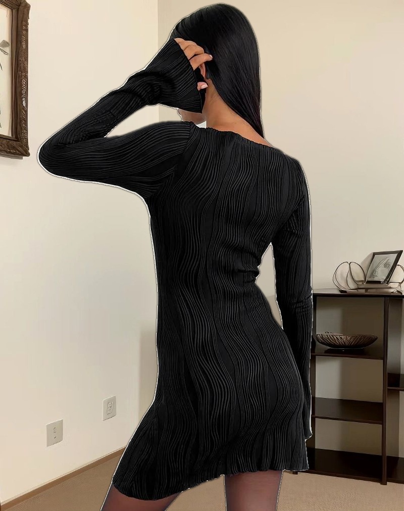 Sevila Long Sleeve Mini Dress in Crinkle Black