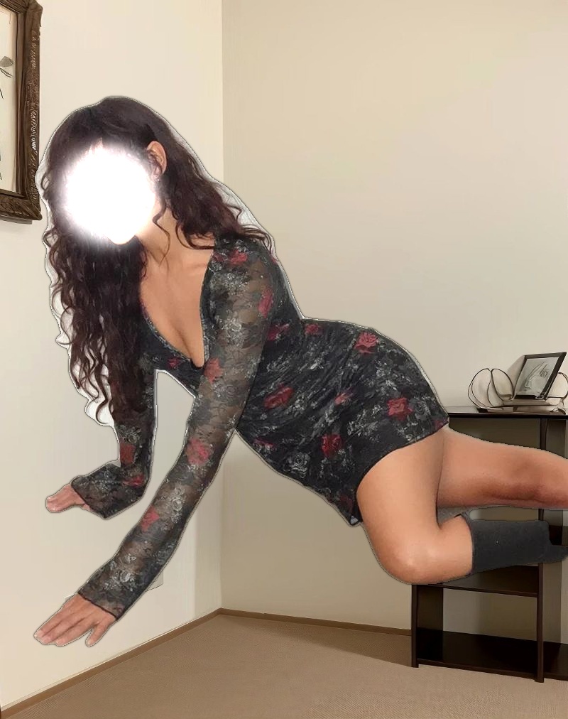 Sudra Mini Dress in Lace Midnight Bloom