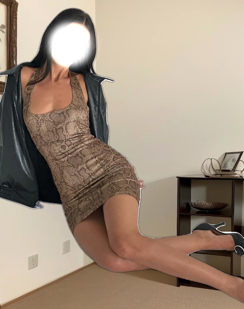 Janora Bodycon Mini Dress in Brown Snake Print