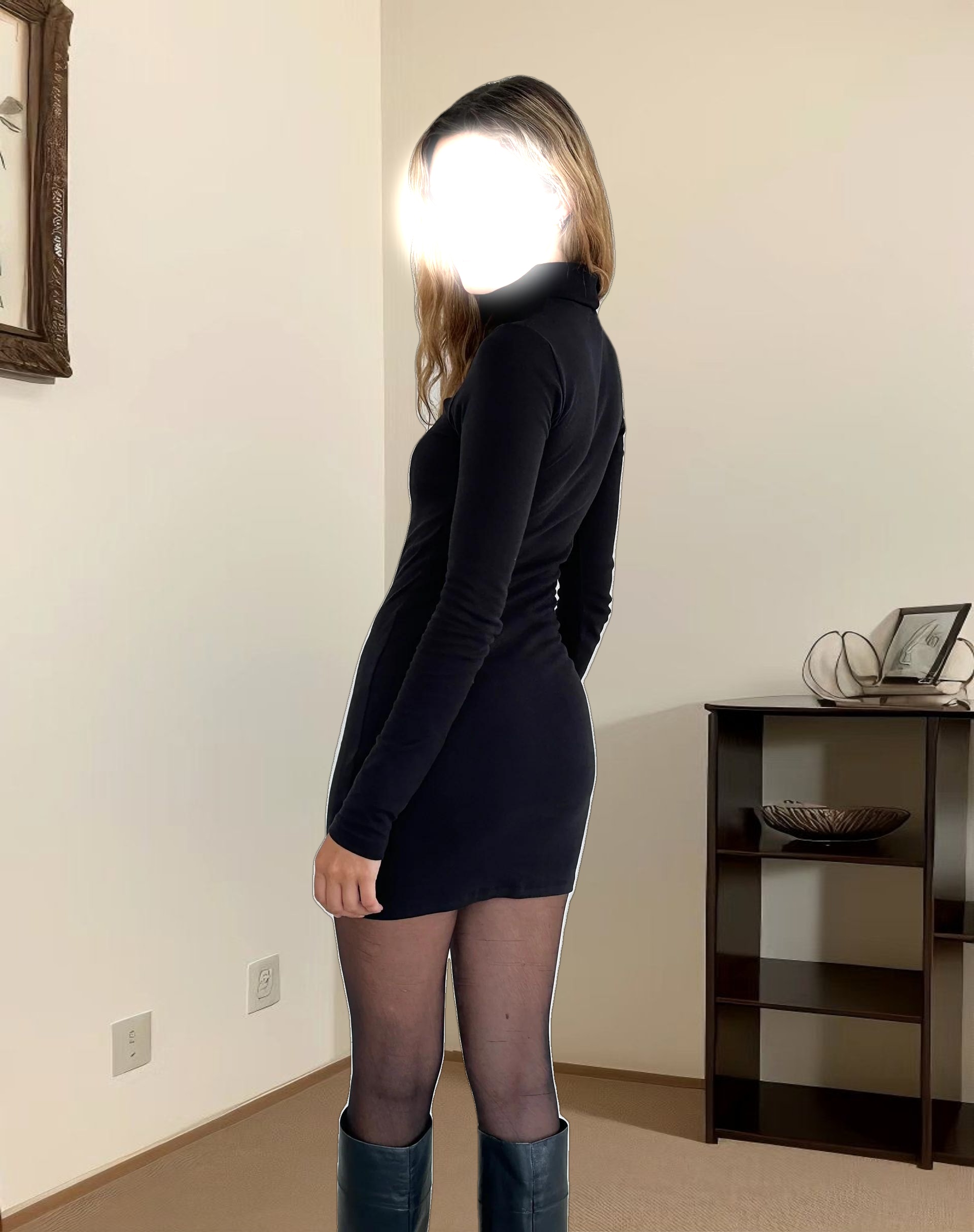 Yrion Turtle Neck  Bodycon Mini Dress in Black