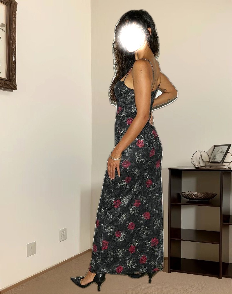 Darsih Maxi Dress in Lace Midnight Bloom