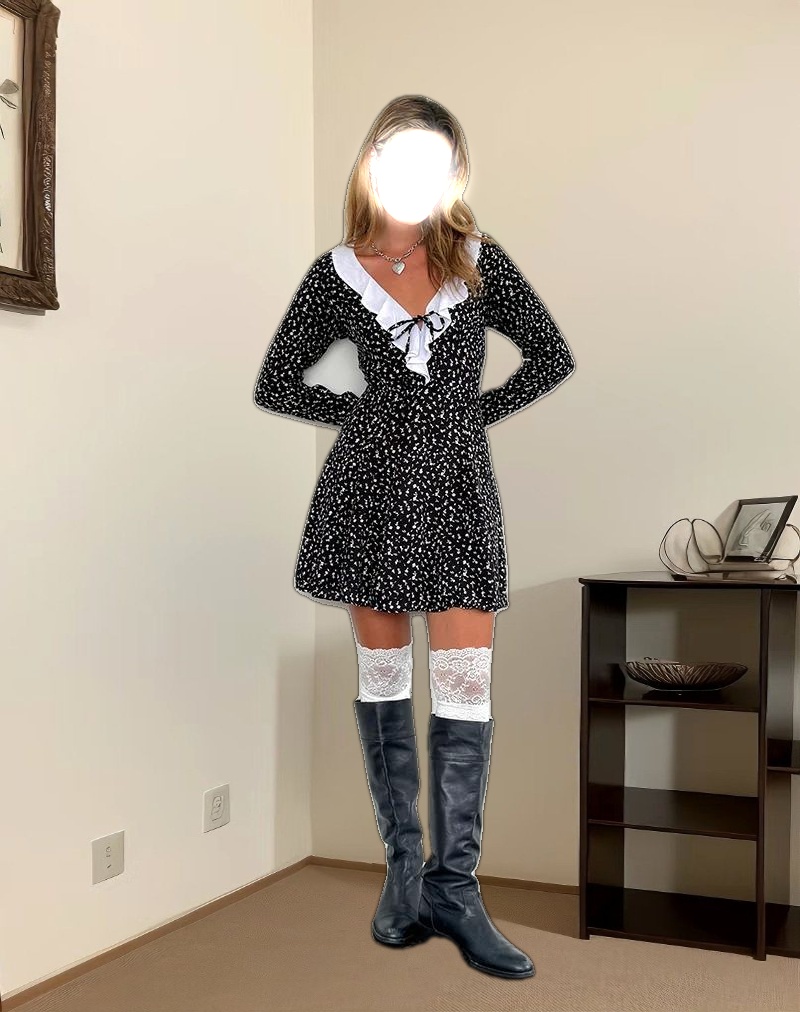 Darira Long Sleeve Mini Dress in Ditsy Romance Black