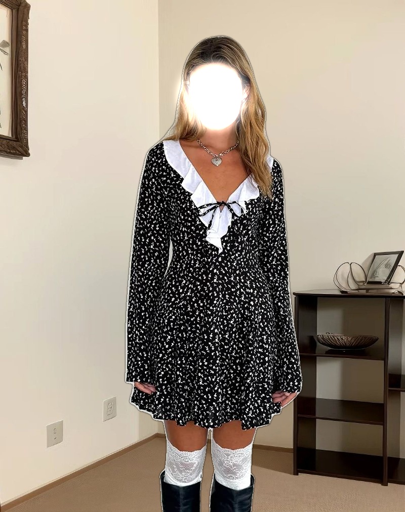 Darira Long Sleeve Mini Dress in Ditsy Romance Black