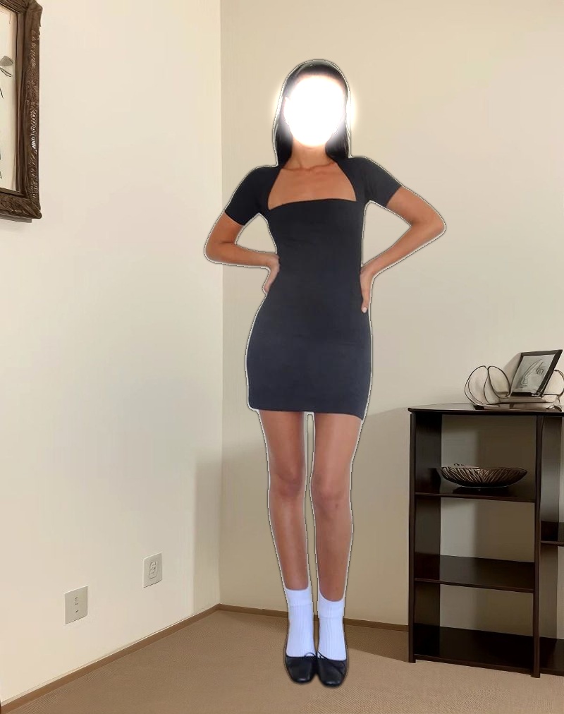 Drequa Mini Dress in Black