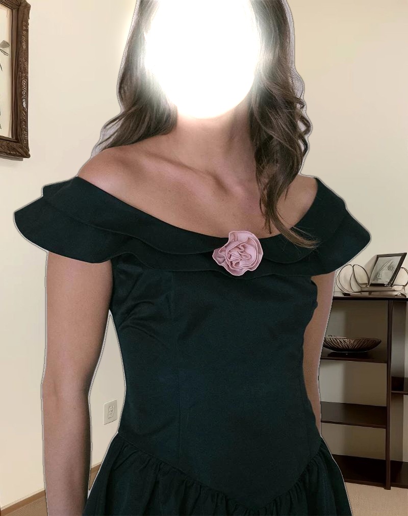 Radovan Midi Dress in Black