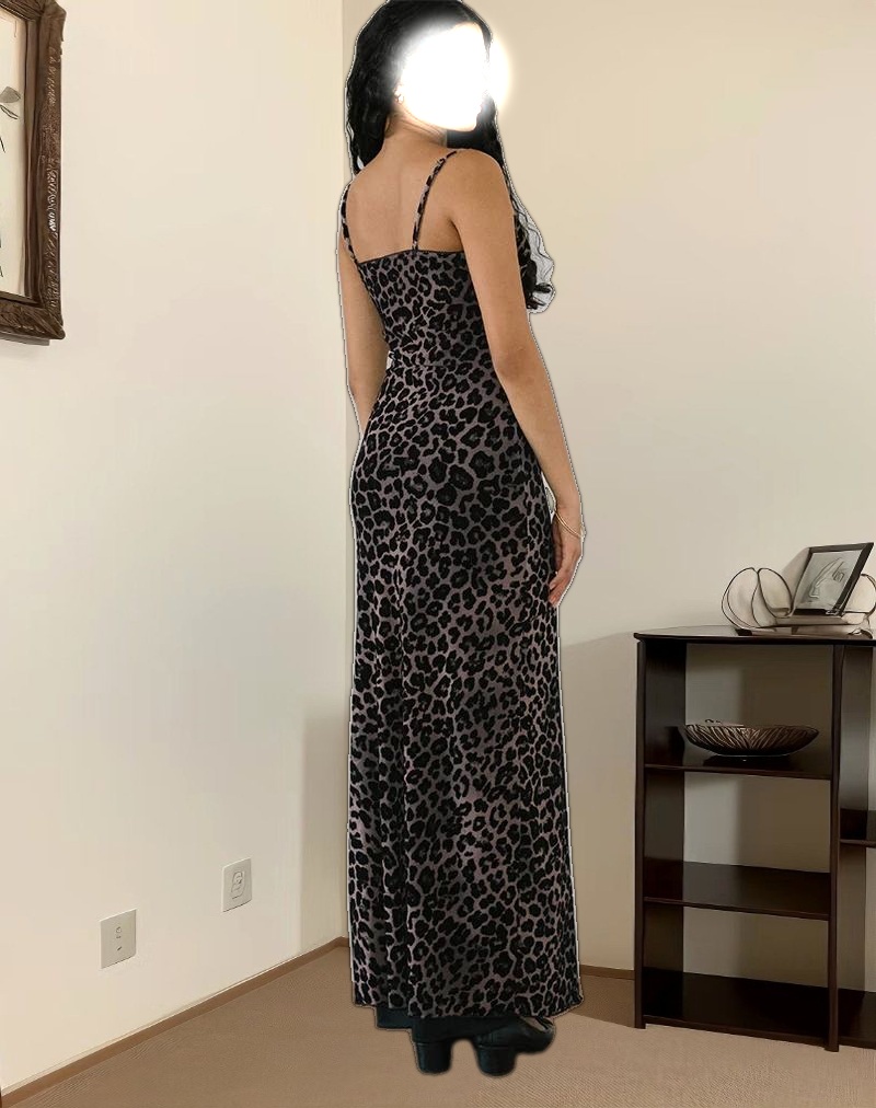Darsih Maxi Dress in Flocked Rar Leopard