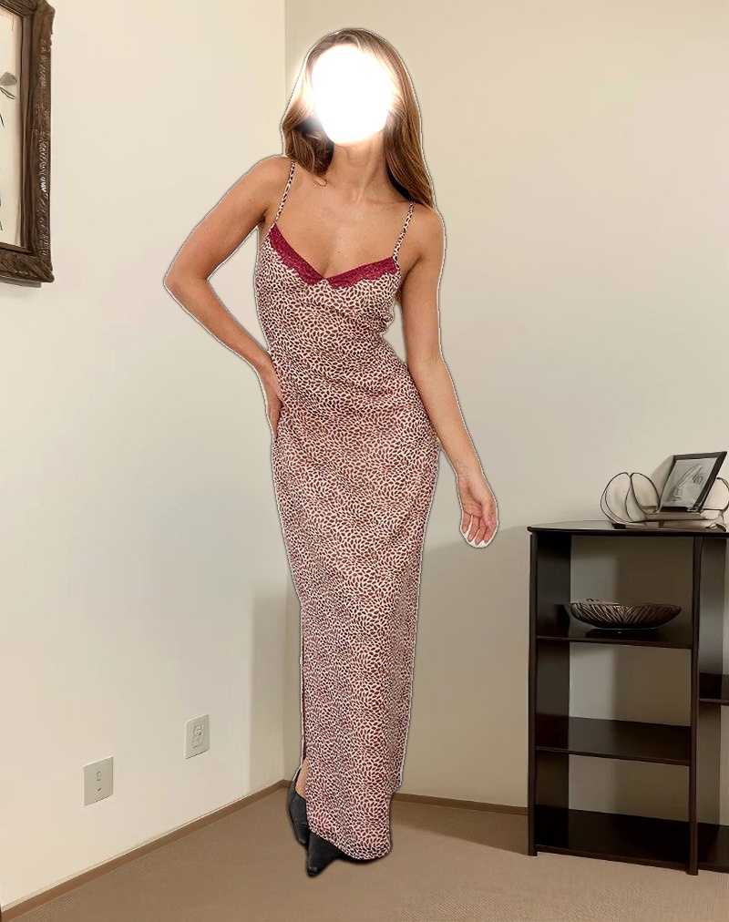 Naoya Midi Dress in Pink and Brown Lips Print