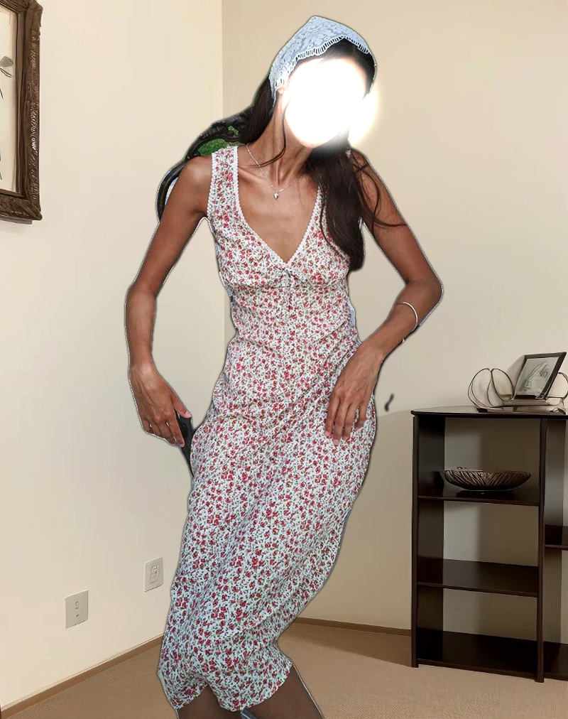 Lavisha Midi Dress in Pretty Ditsy