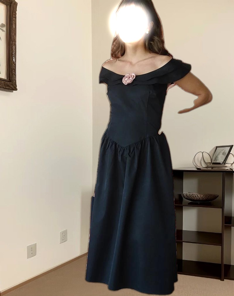 Radovan Midi Dress in Black