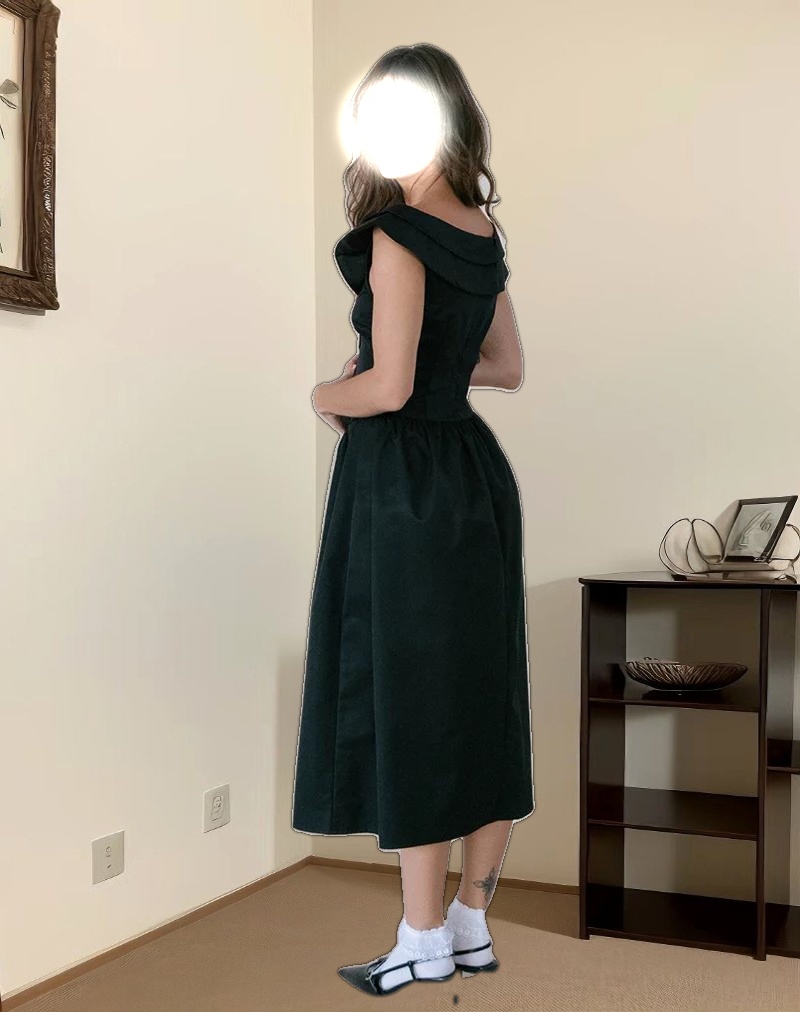 Radovan Midi Dress in Black