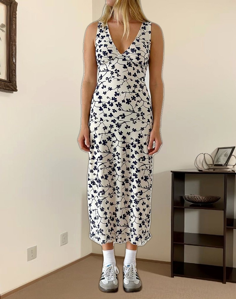 Gabriela Midi Dress in Grunge Floral Flock Cream