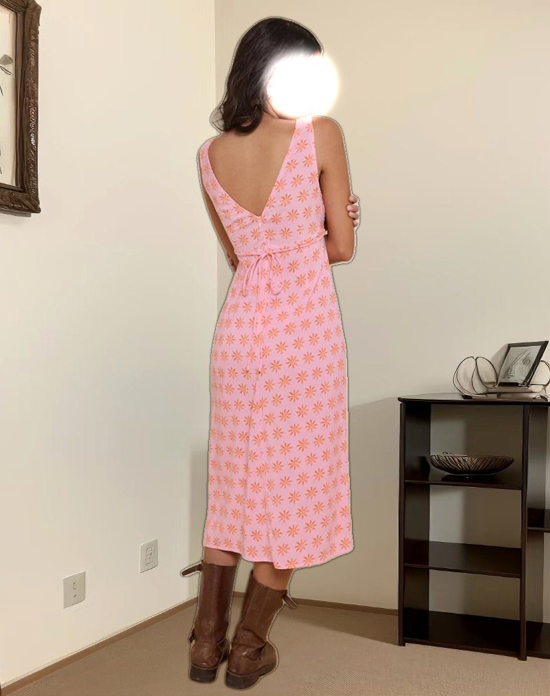 Lisheva Midi Dress in Tile Flower Pink