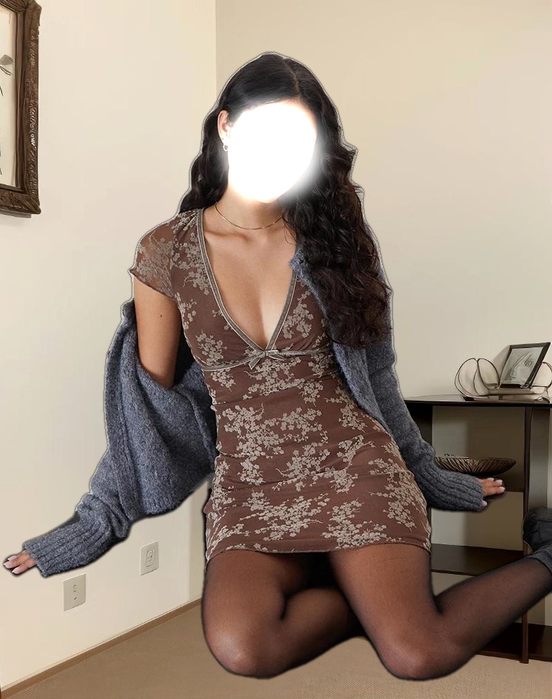 Evilia Mini Dress in Floral Blooming Vines Brown