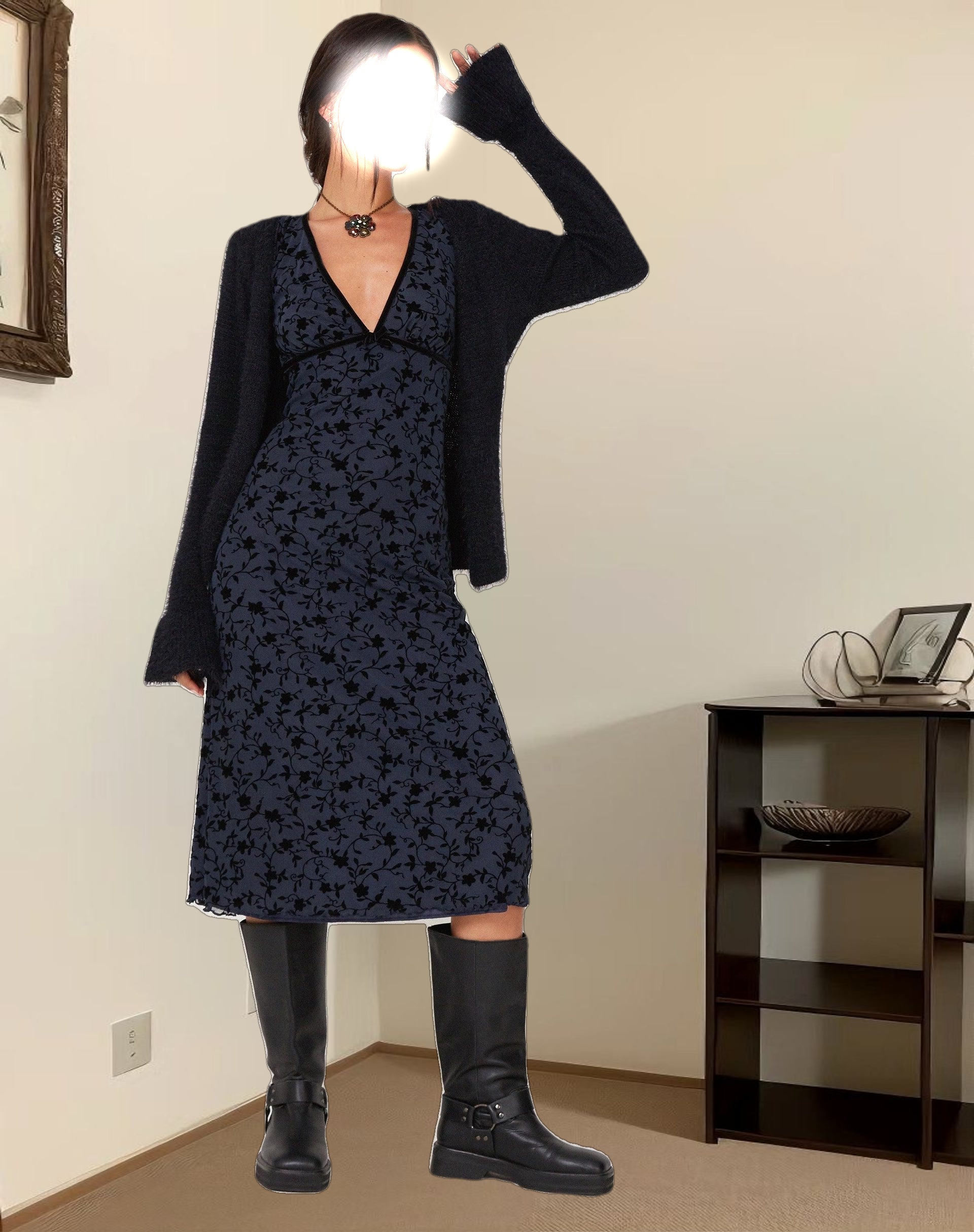 Vilinia Midi Dress in Pretty Petal Flock Black