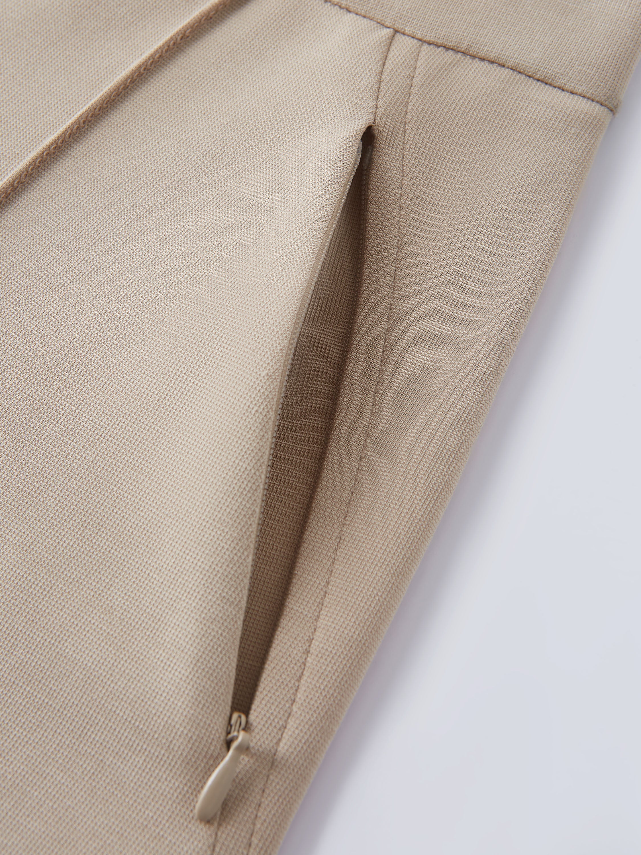 Wrinkle-Resistant Mid Rise Wide Leg Pants with Pockets