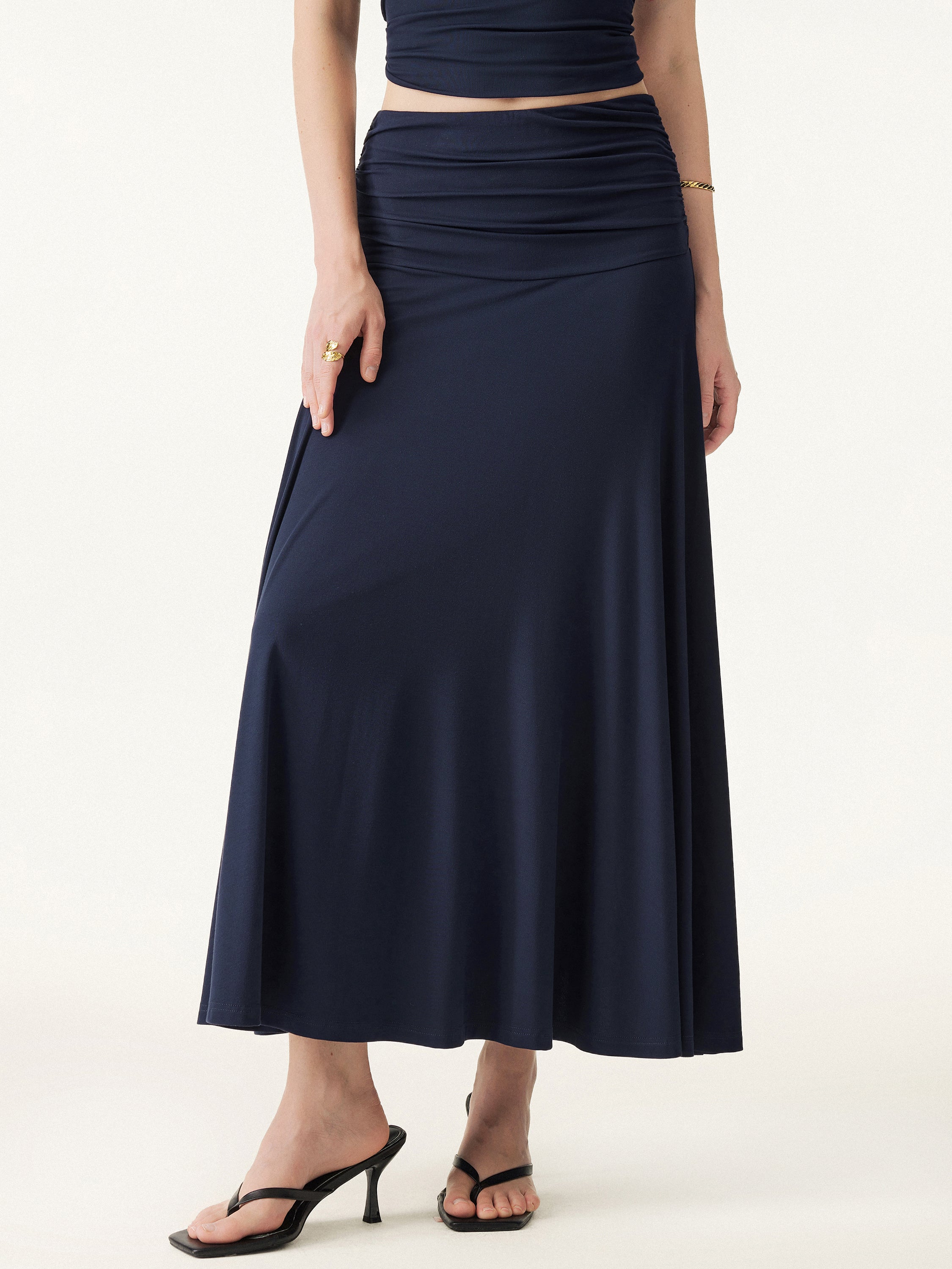 Super Soft Mid Rise A-line Ruched Maxi Skirt