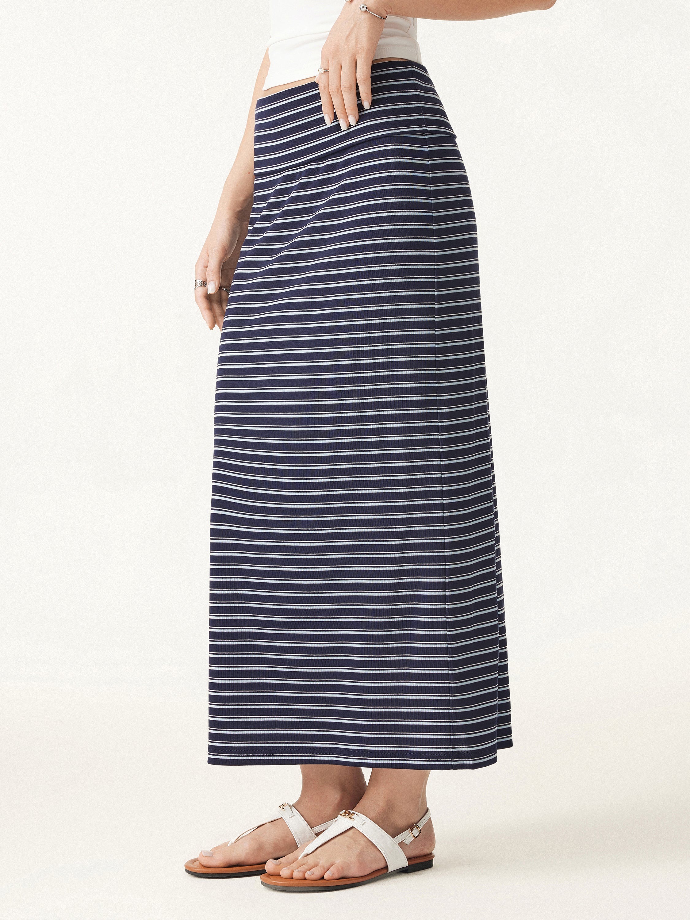 2-Piece Set of Striped Spaghetti Tops & Low-Rise Striped Midi Skirt