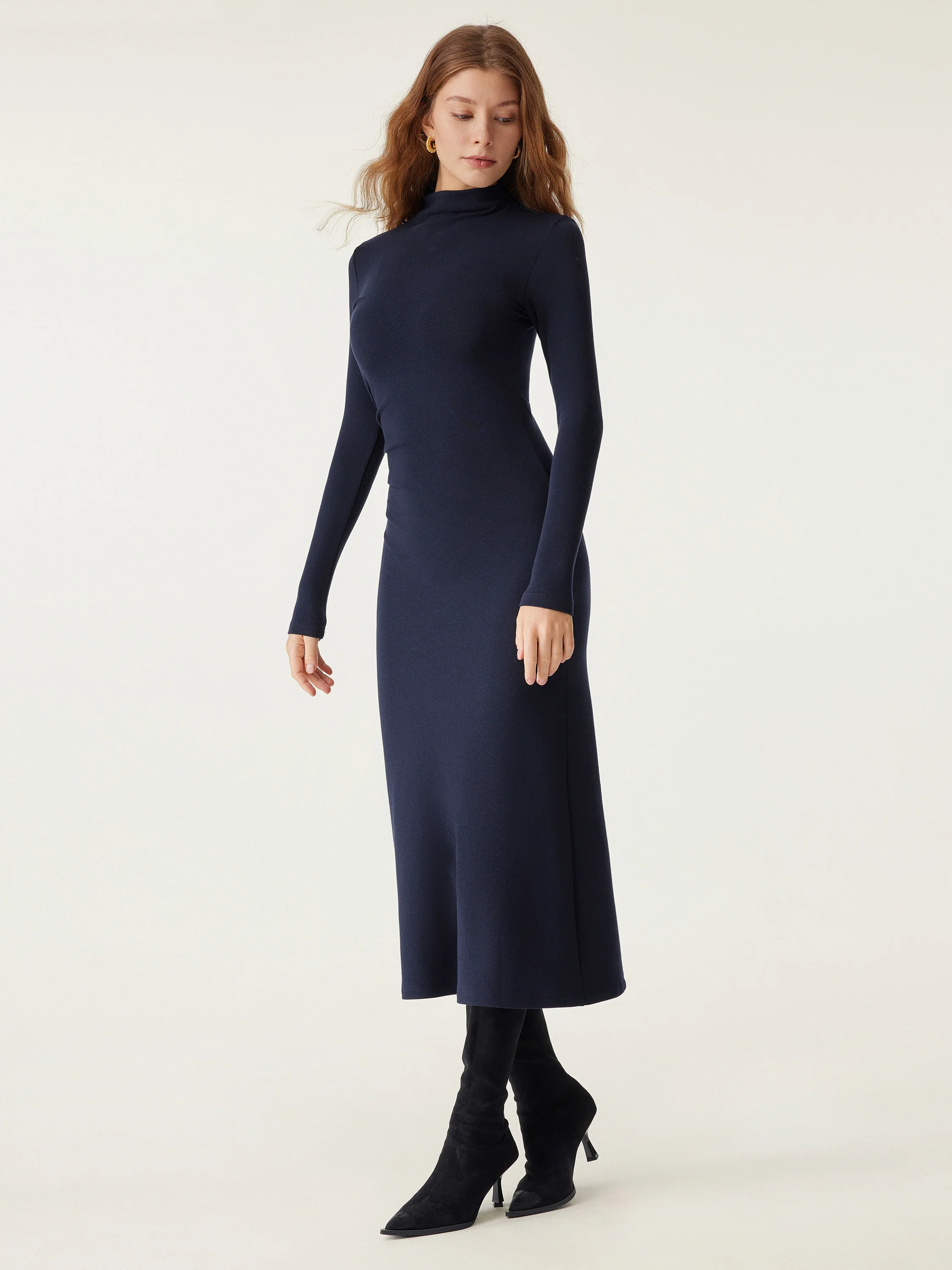Heat Long Sleeves Mock - neck Tucked Midi Dress