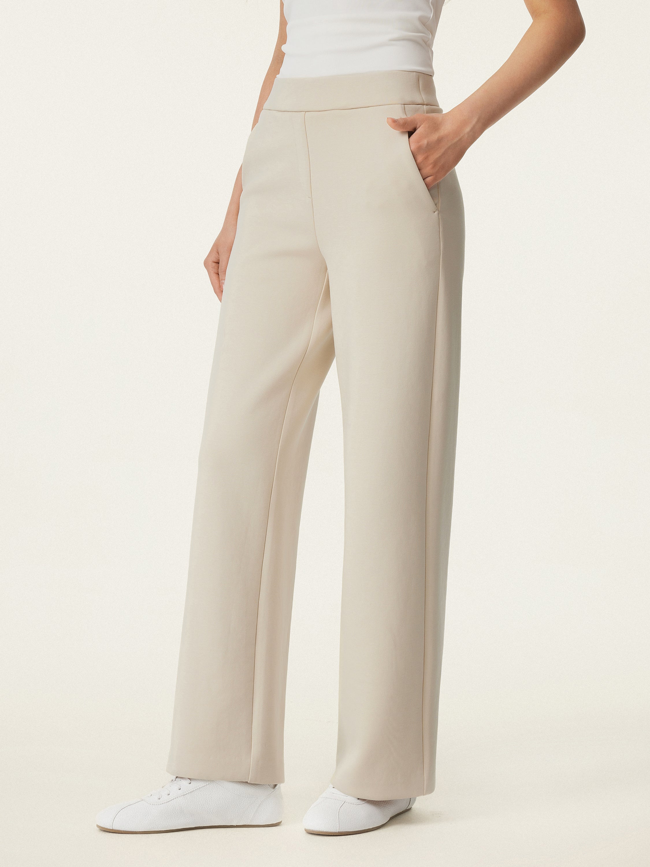 Textured Mid-Rise Pull-On Straight Pants with Pockets