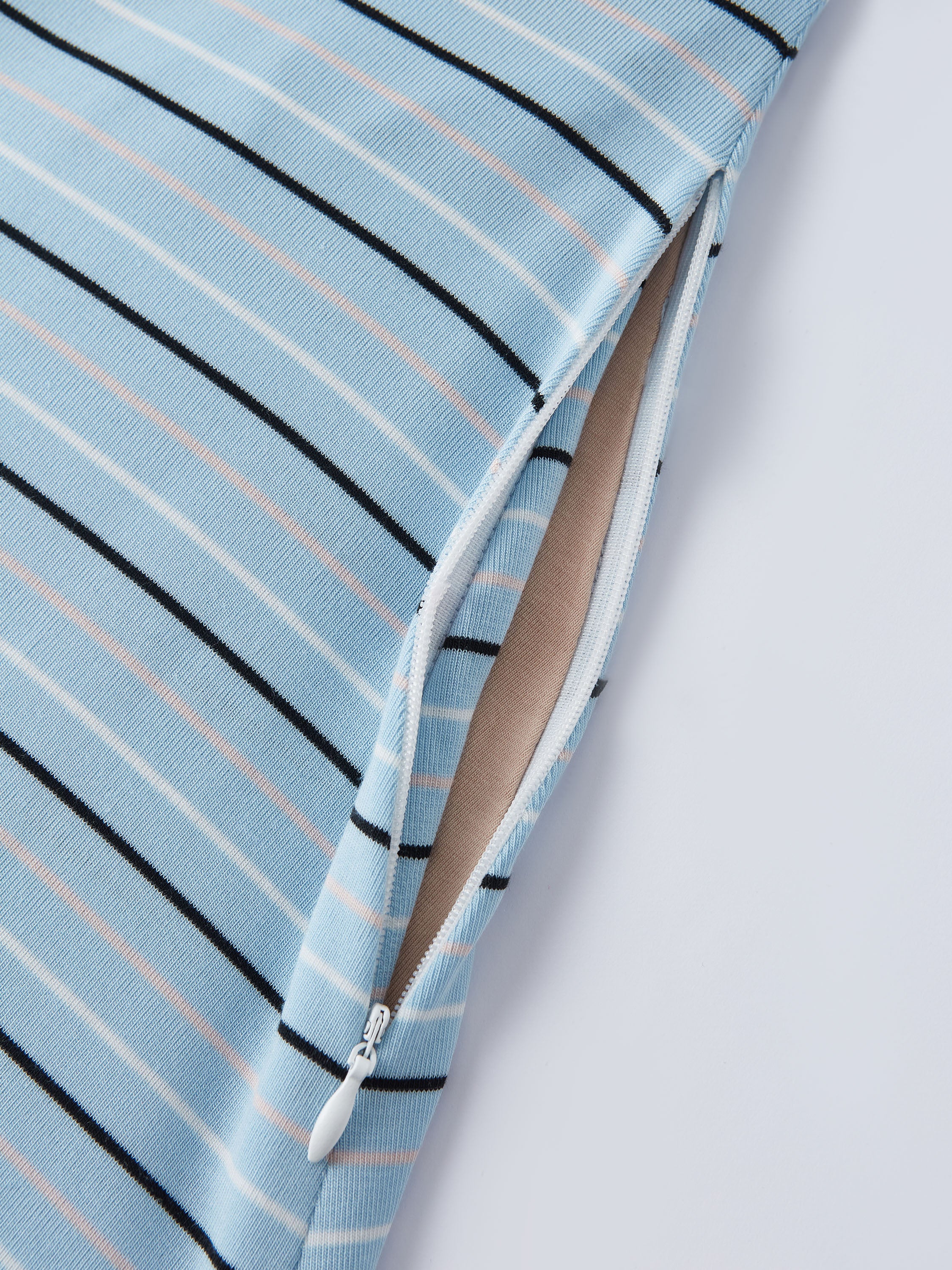 V-neck Low Back Striped Midi Brami Dress with Pockets