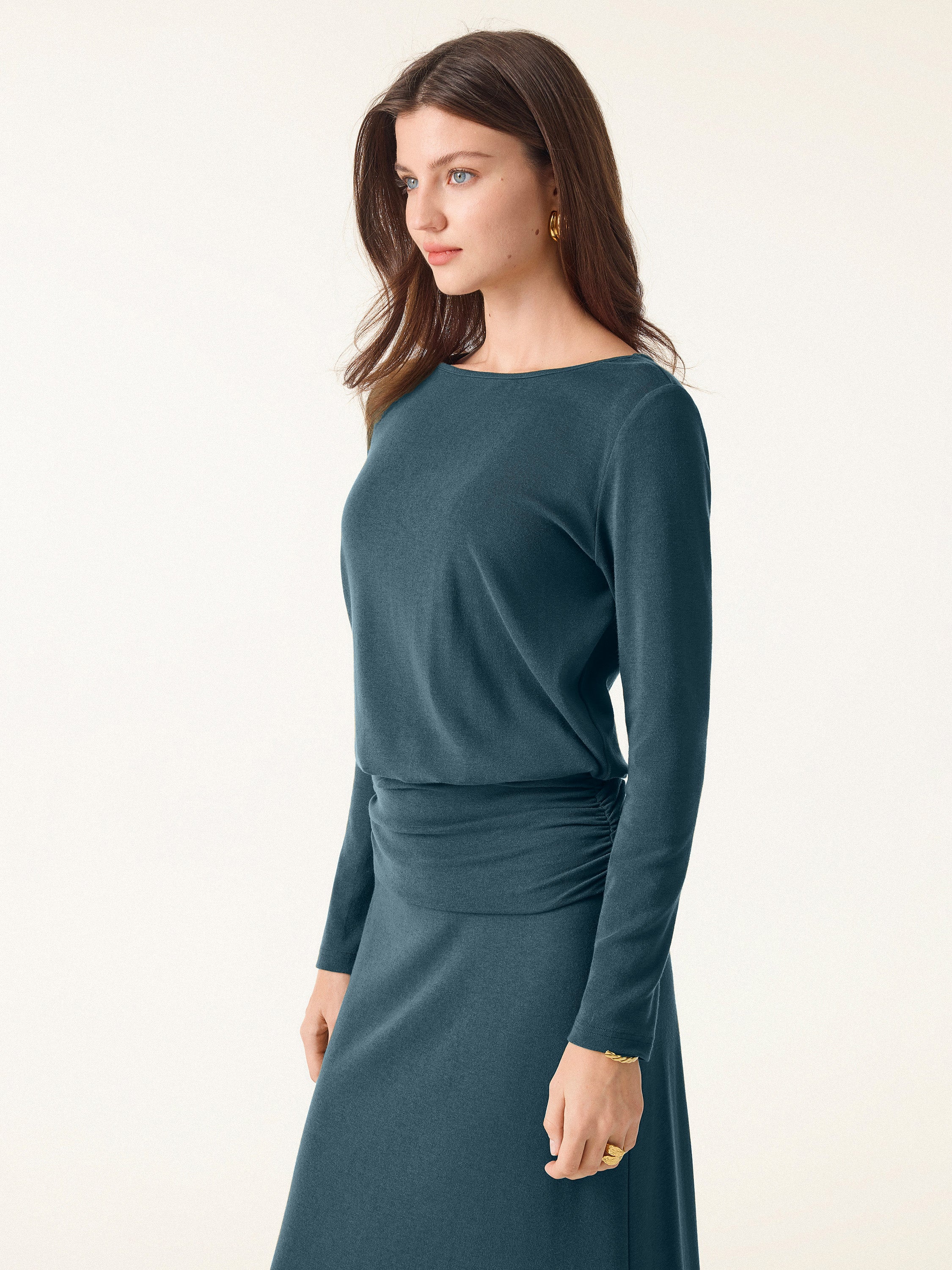 Light Warm Round Neck Side Ruched Top