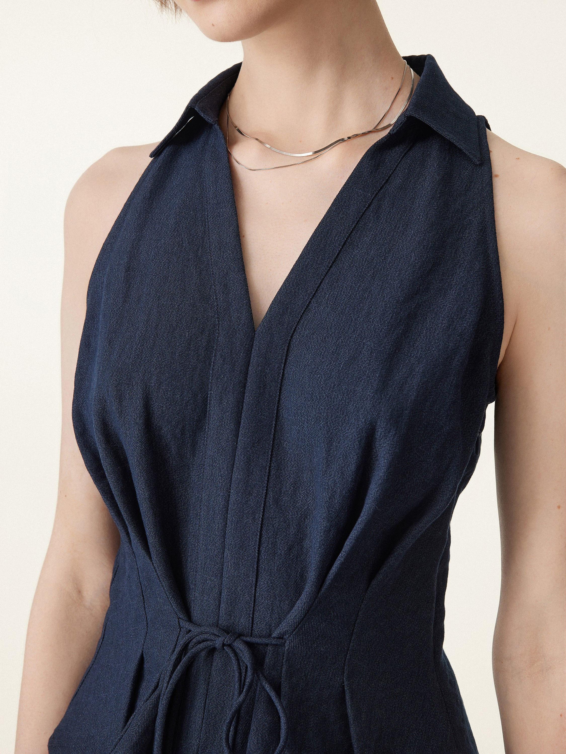 Collared V-neck Pleated Sleeveless Top with Drawstring