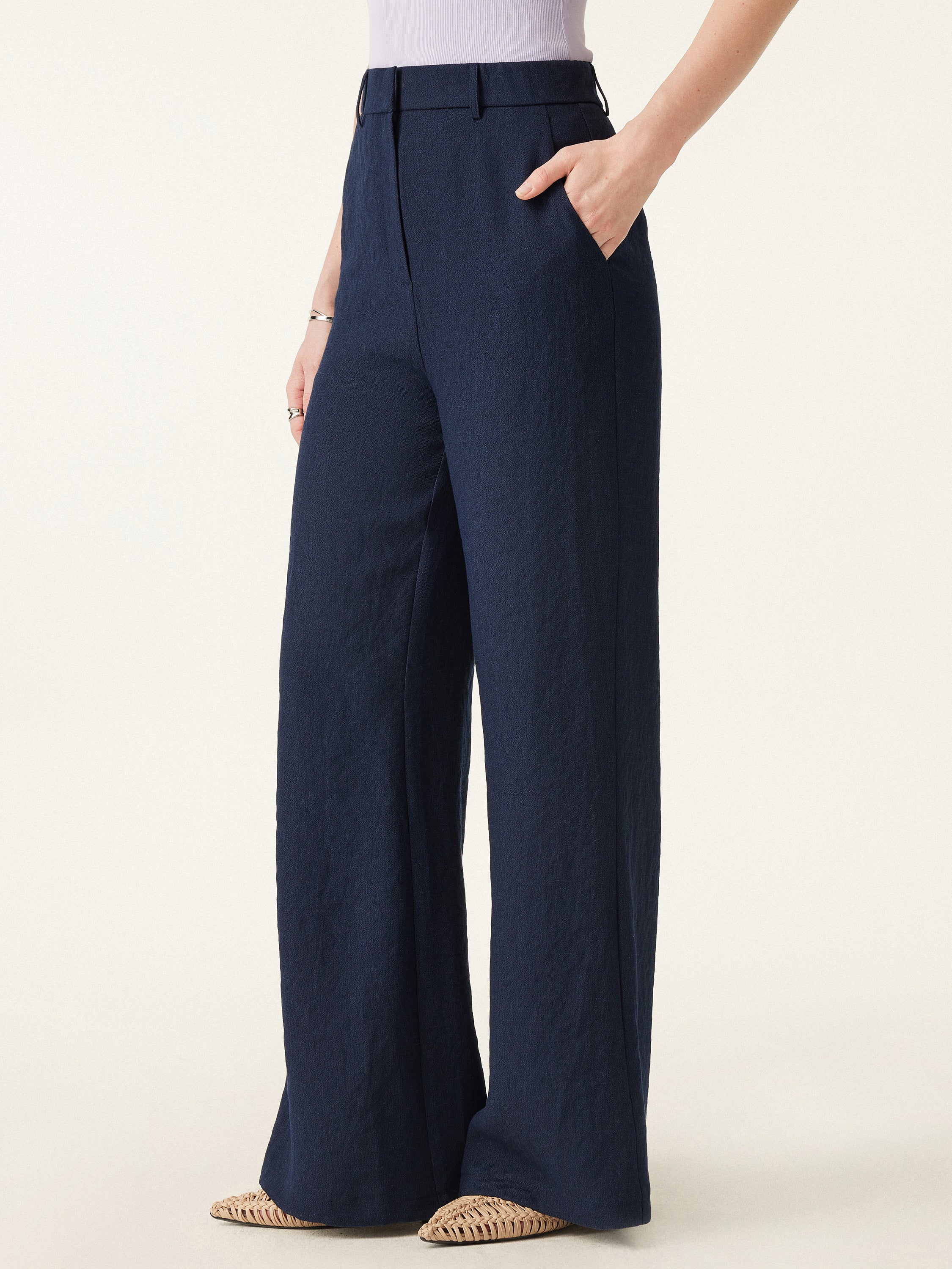 Linen Mid Rise Flared Pant with Pockets