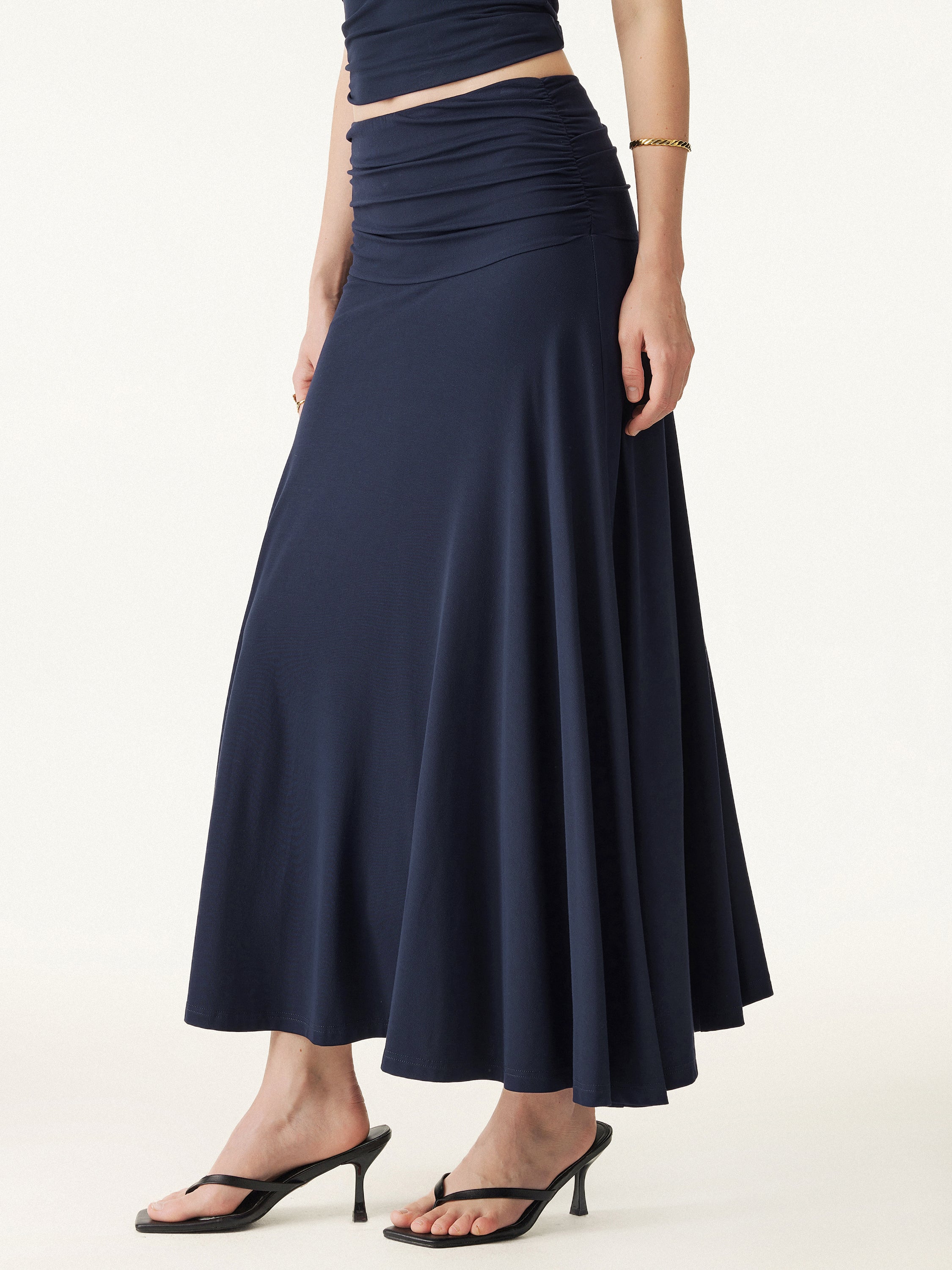 Super Soft Mid Rise A-line Ruched Maxi Skirt