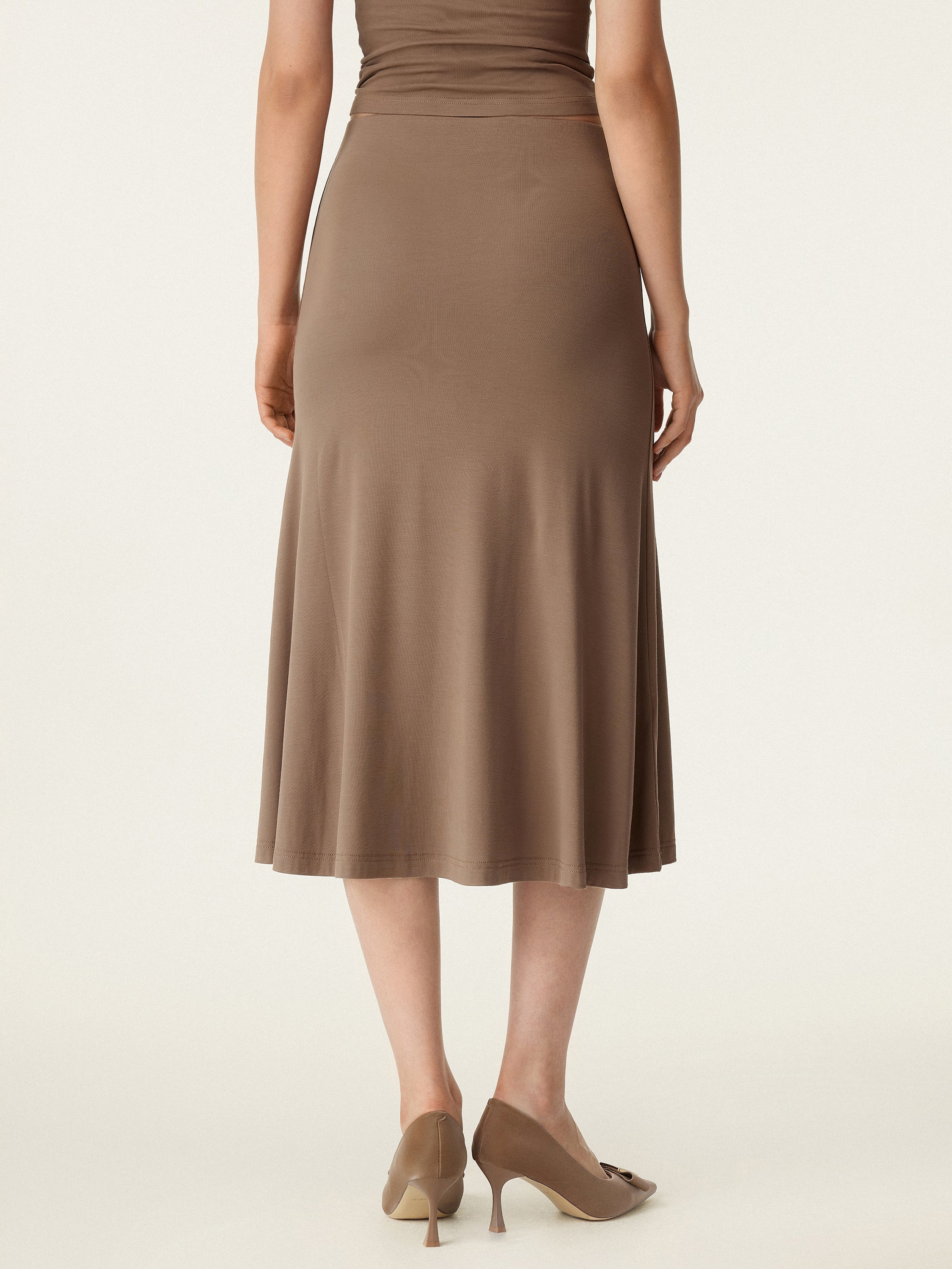 Breezy Slip-on Mermaid Midi Skirt