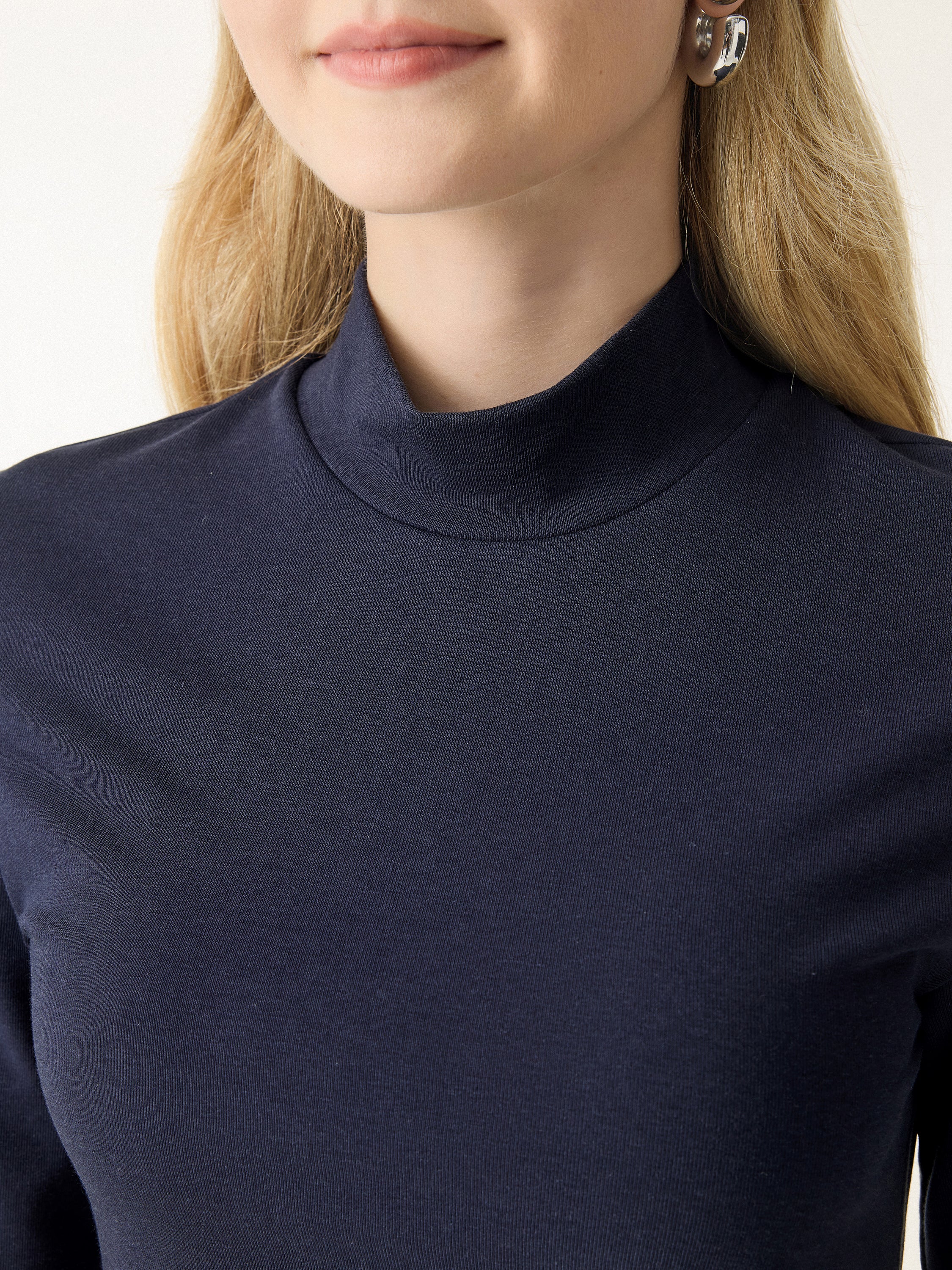 Mock Neck Elbow-Length Sleeve Tucked Mid-Length Dress