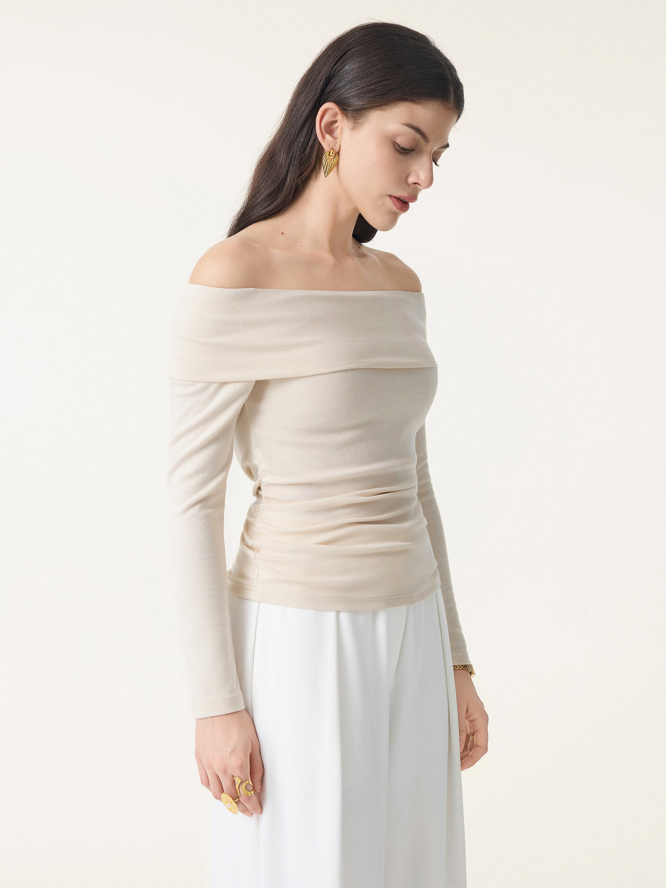 Off-the-Shoulder Long-Sleeve Side-Ruched Crop Top