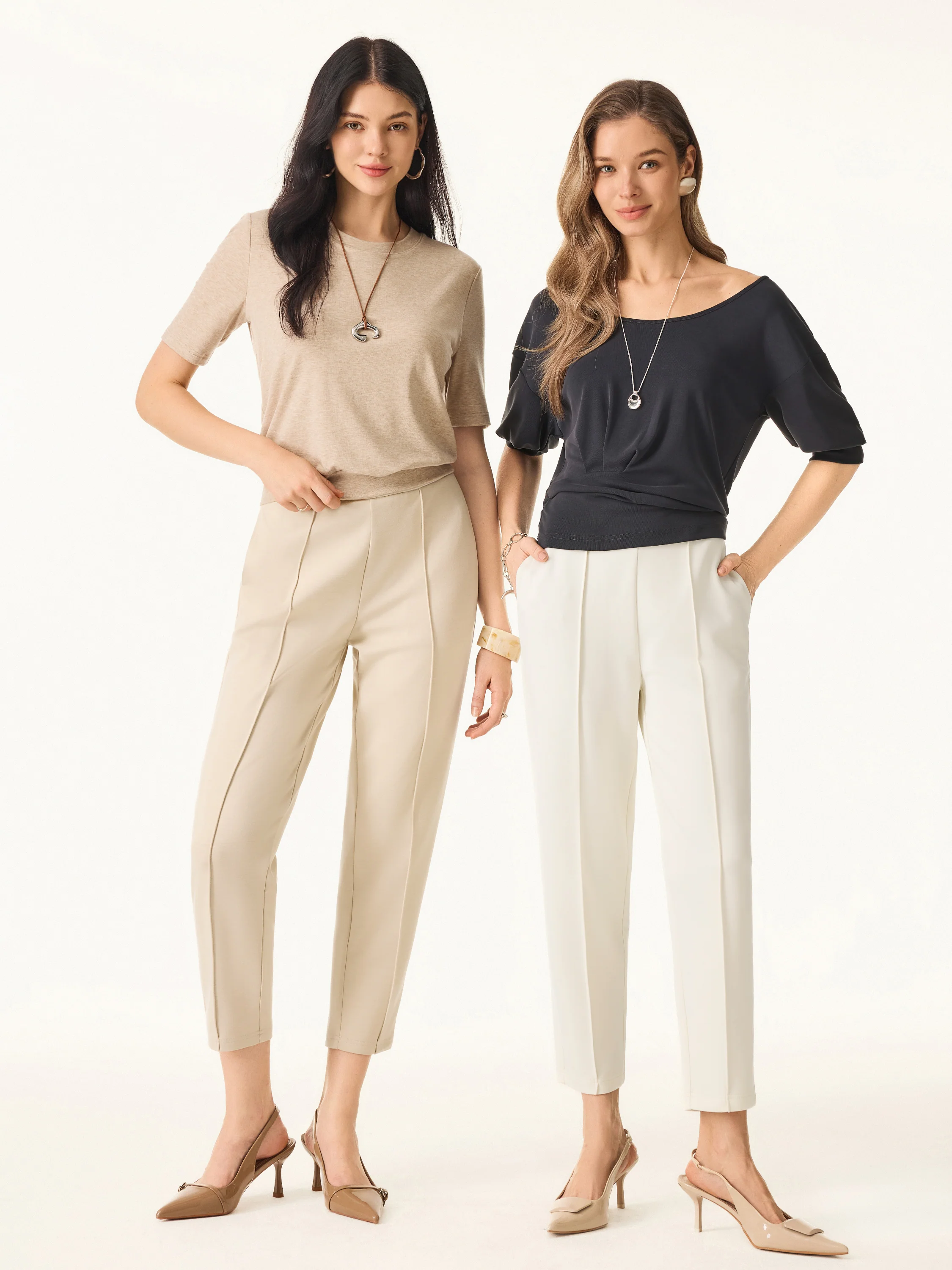 Mid Rise Cropped Tapered Leg Pull-on Pants with Pockets