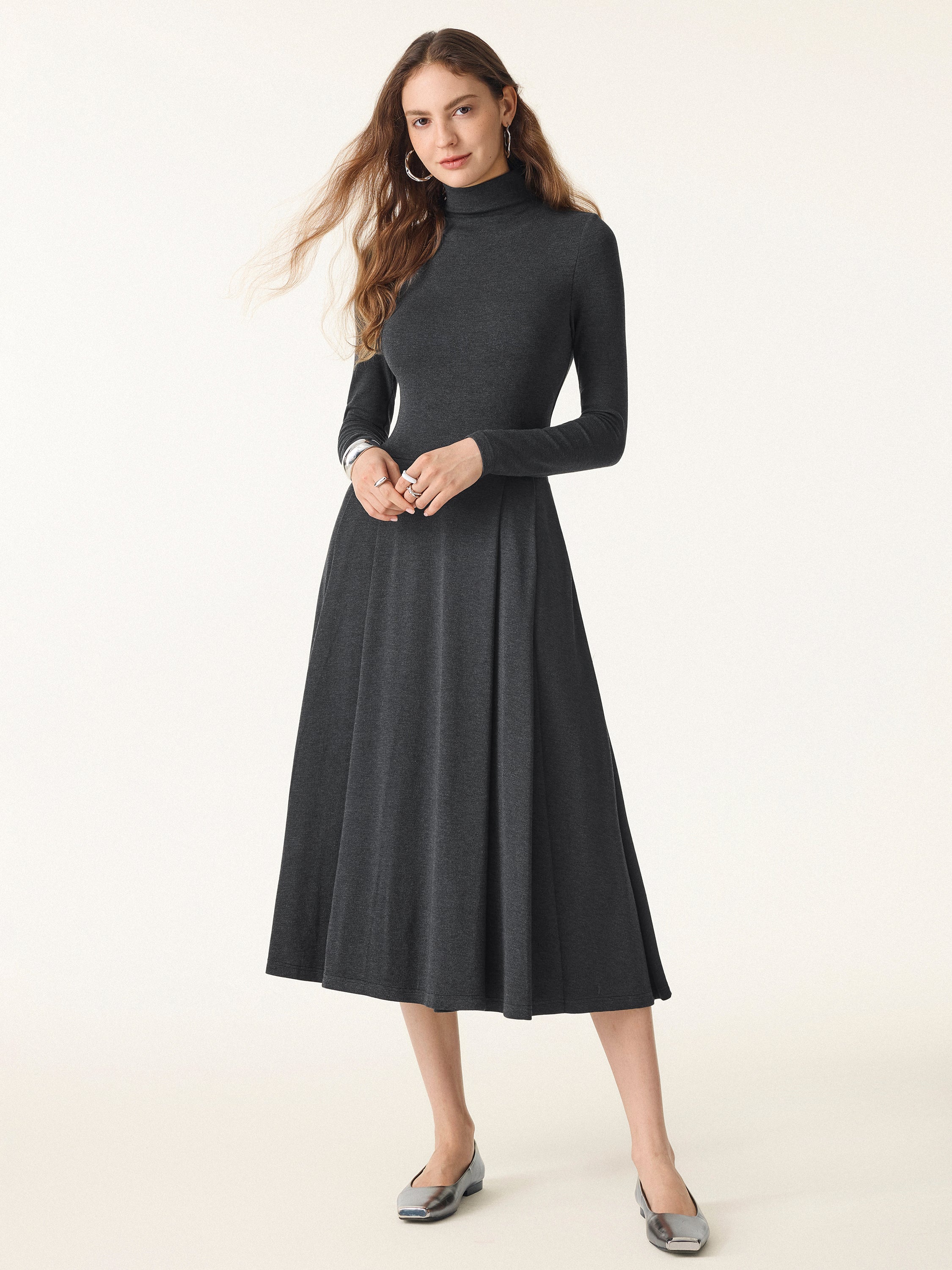 Light Warm Mockneck Pleated Midi Brami Dress with Pockets