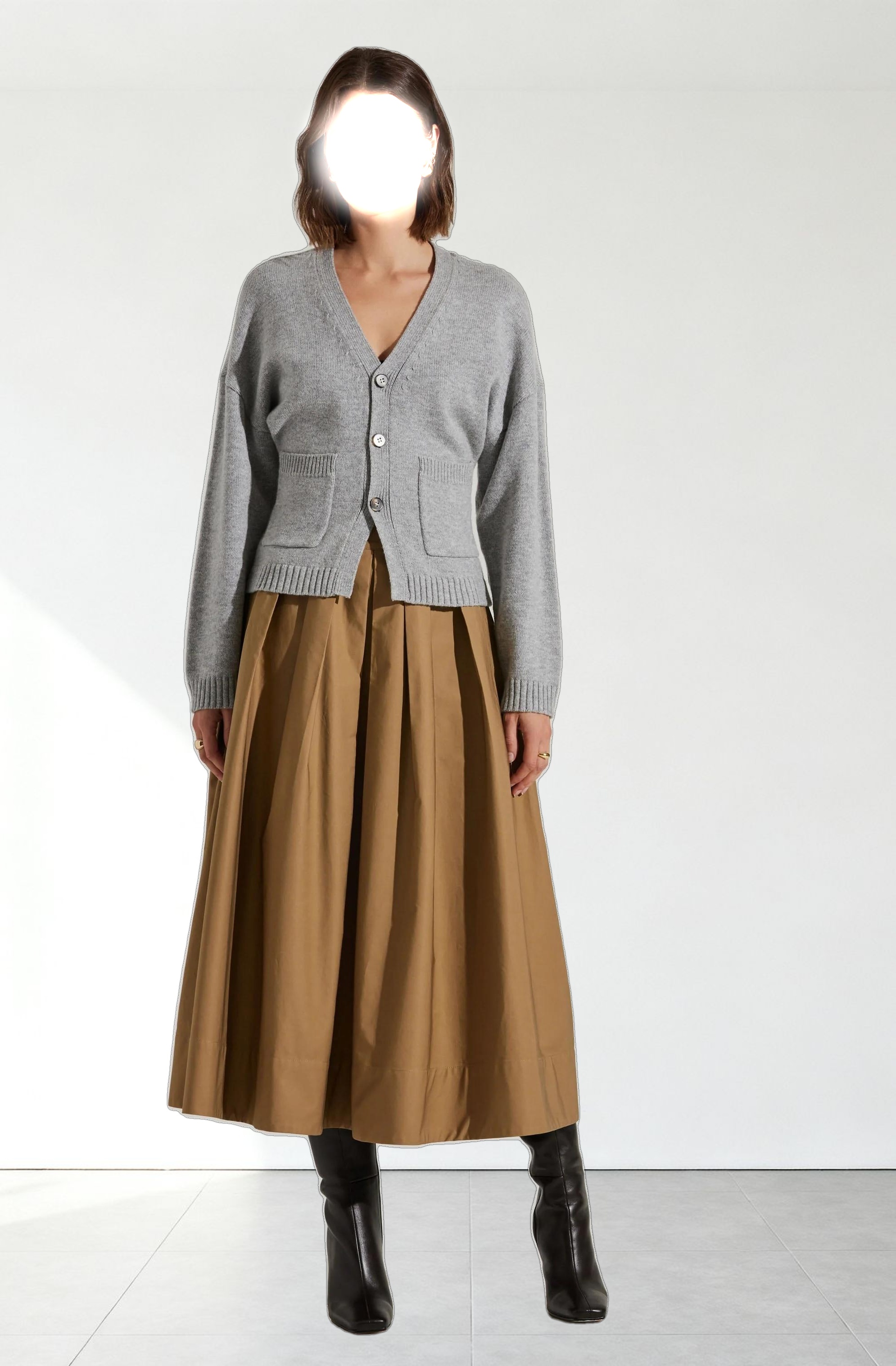 Saffi V-Neck Cardigan