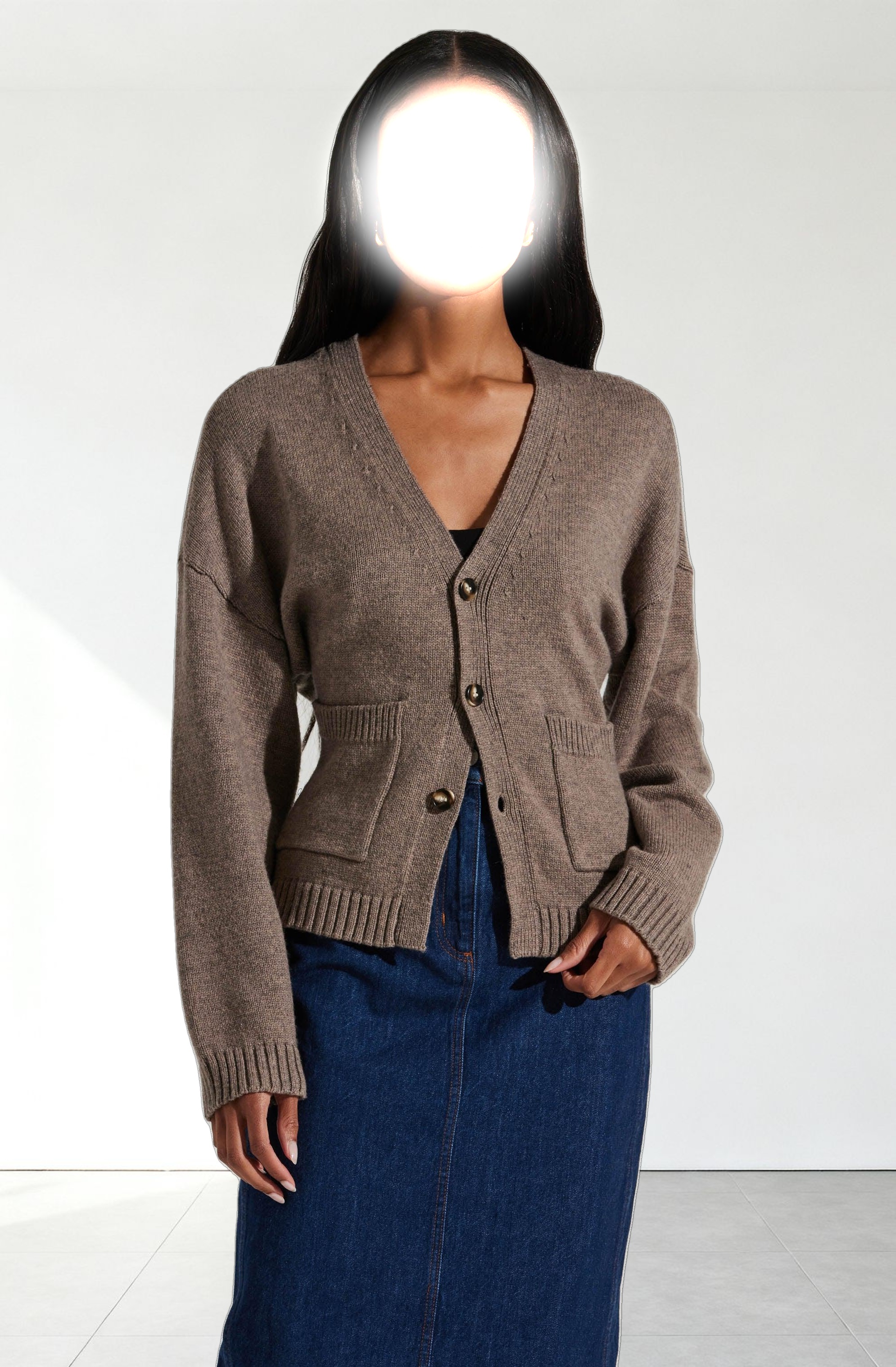 Saffi V-Neck Cardigan